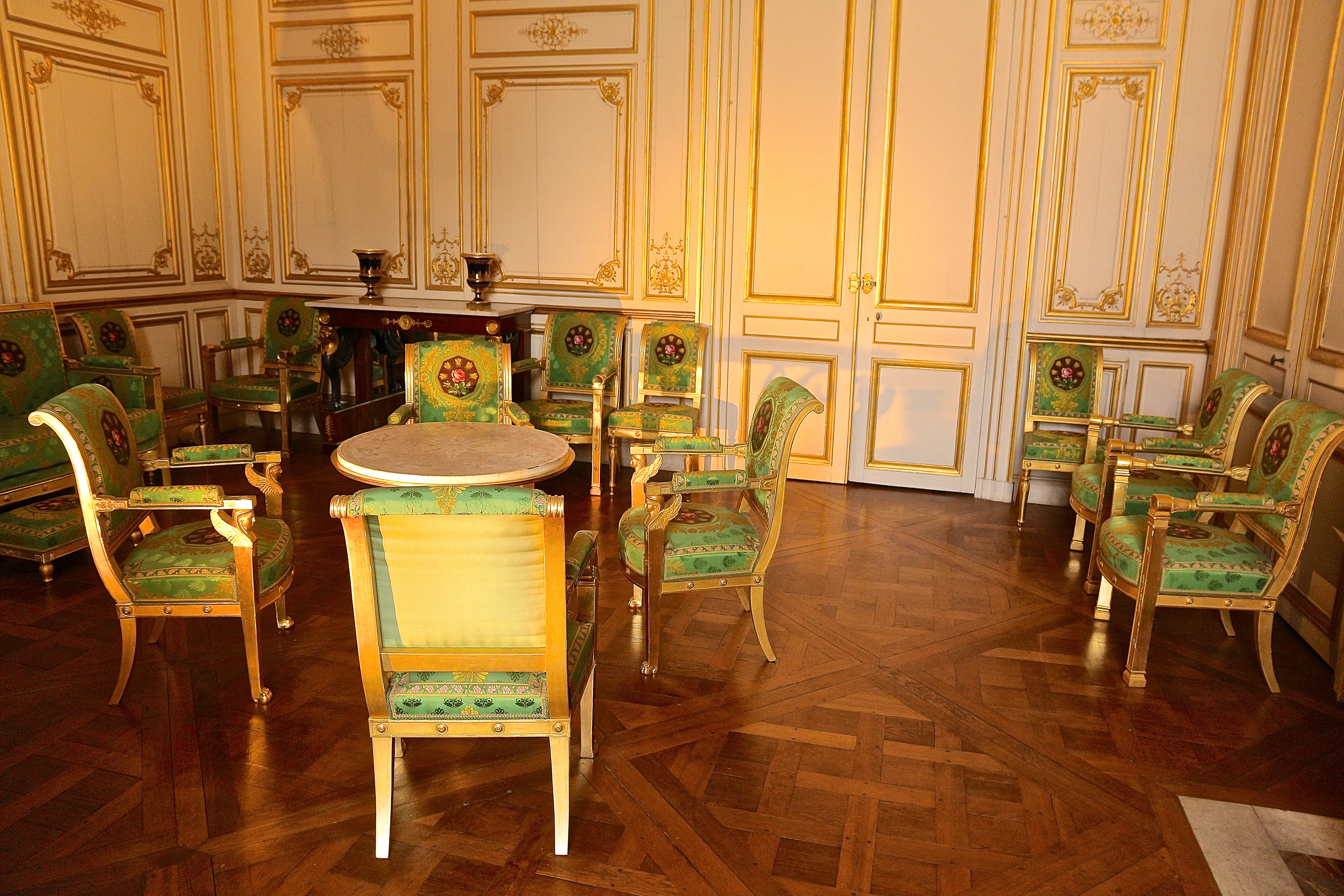 le salon blanc