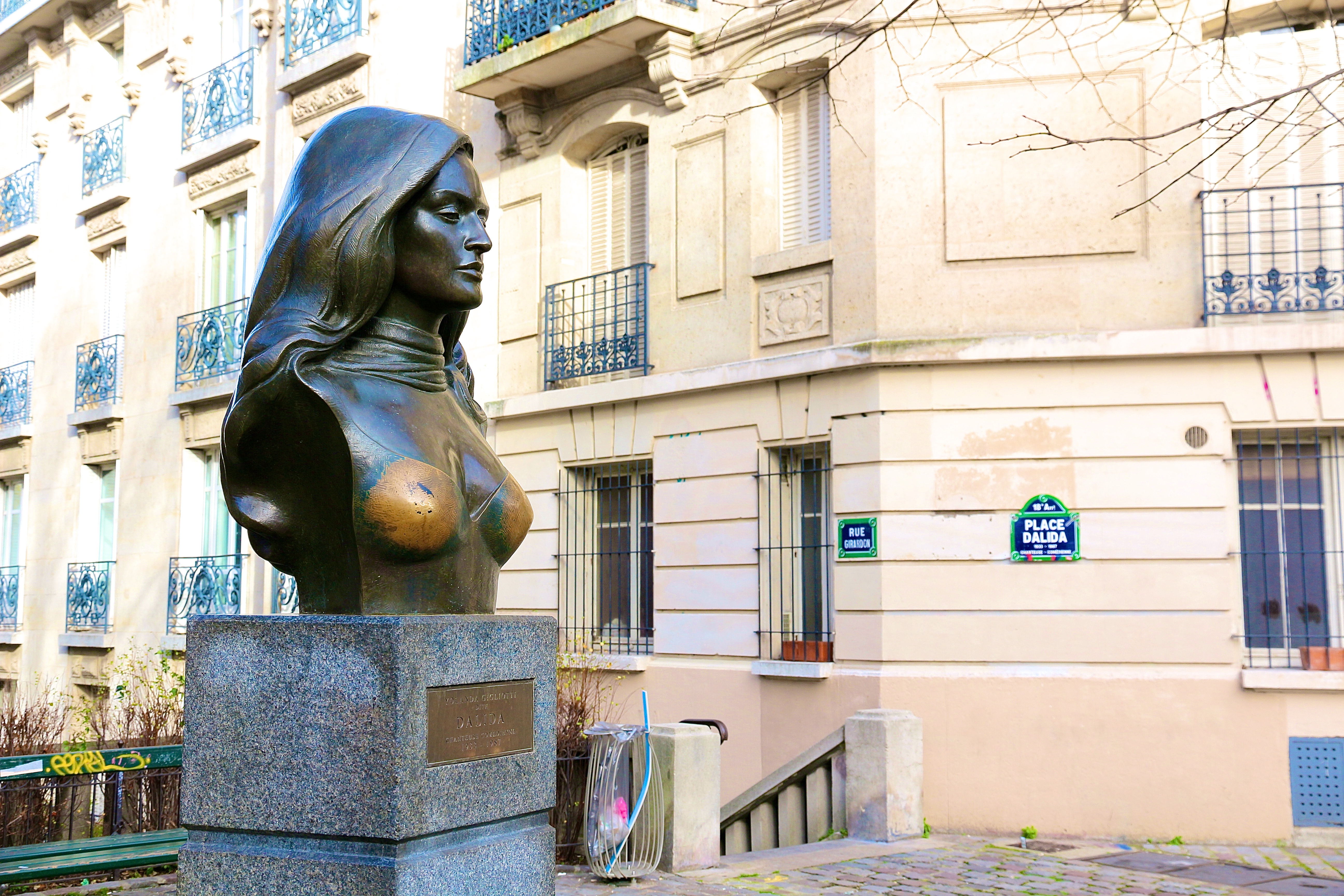 la Place Dalida