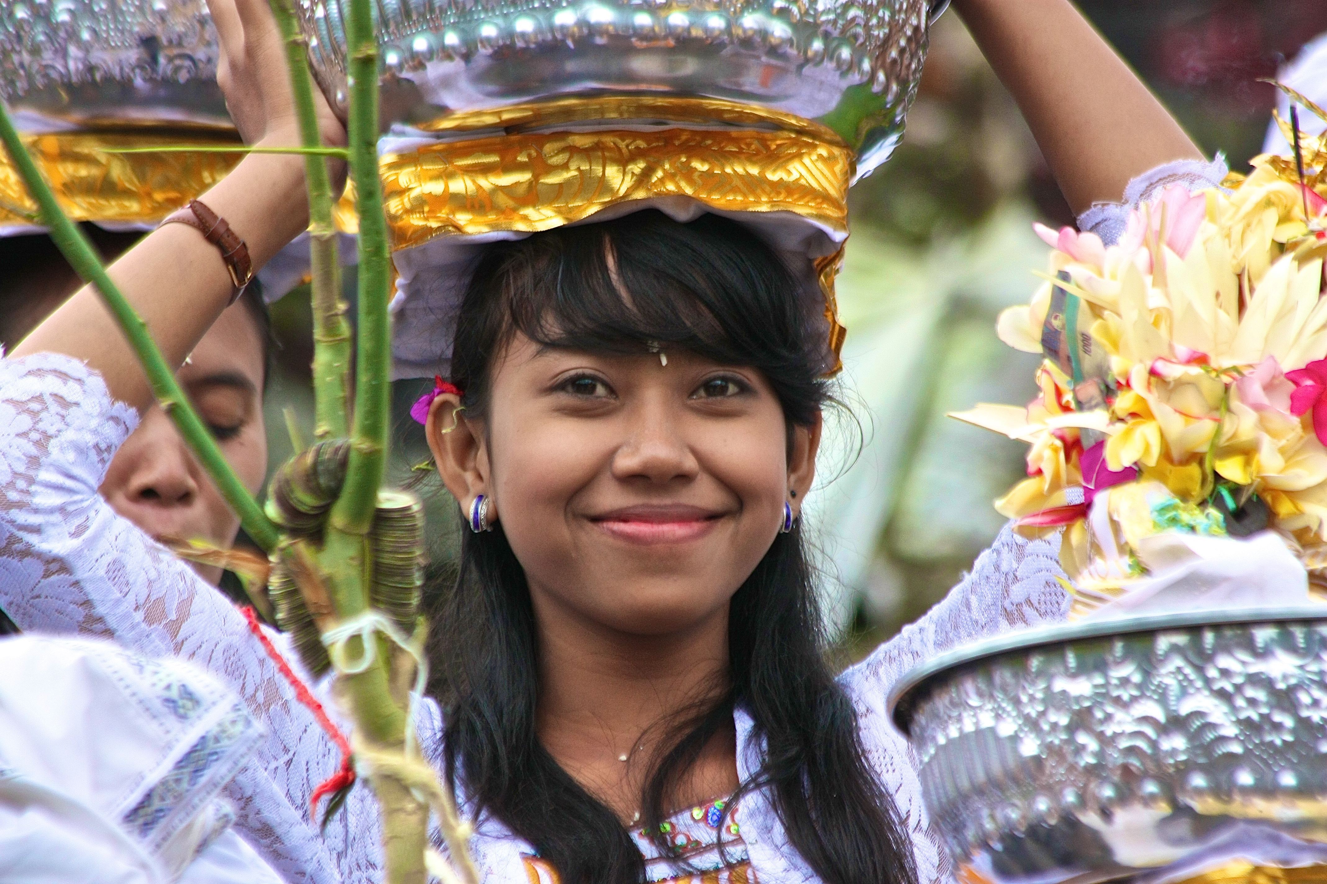 BESAKIH