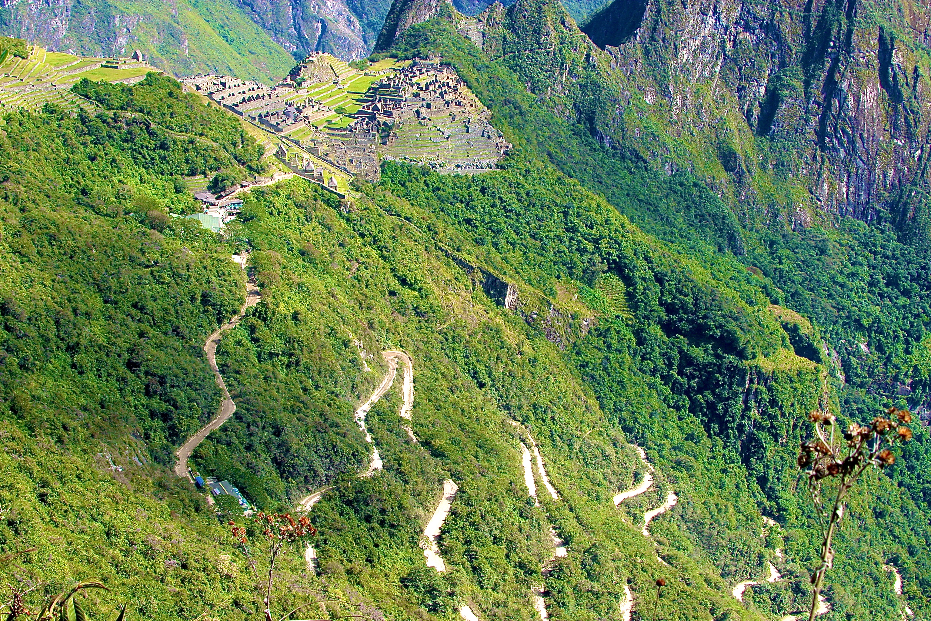 MACHU PICCHU
