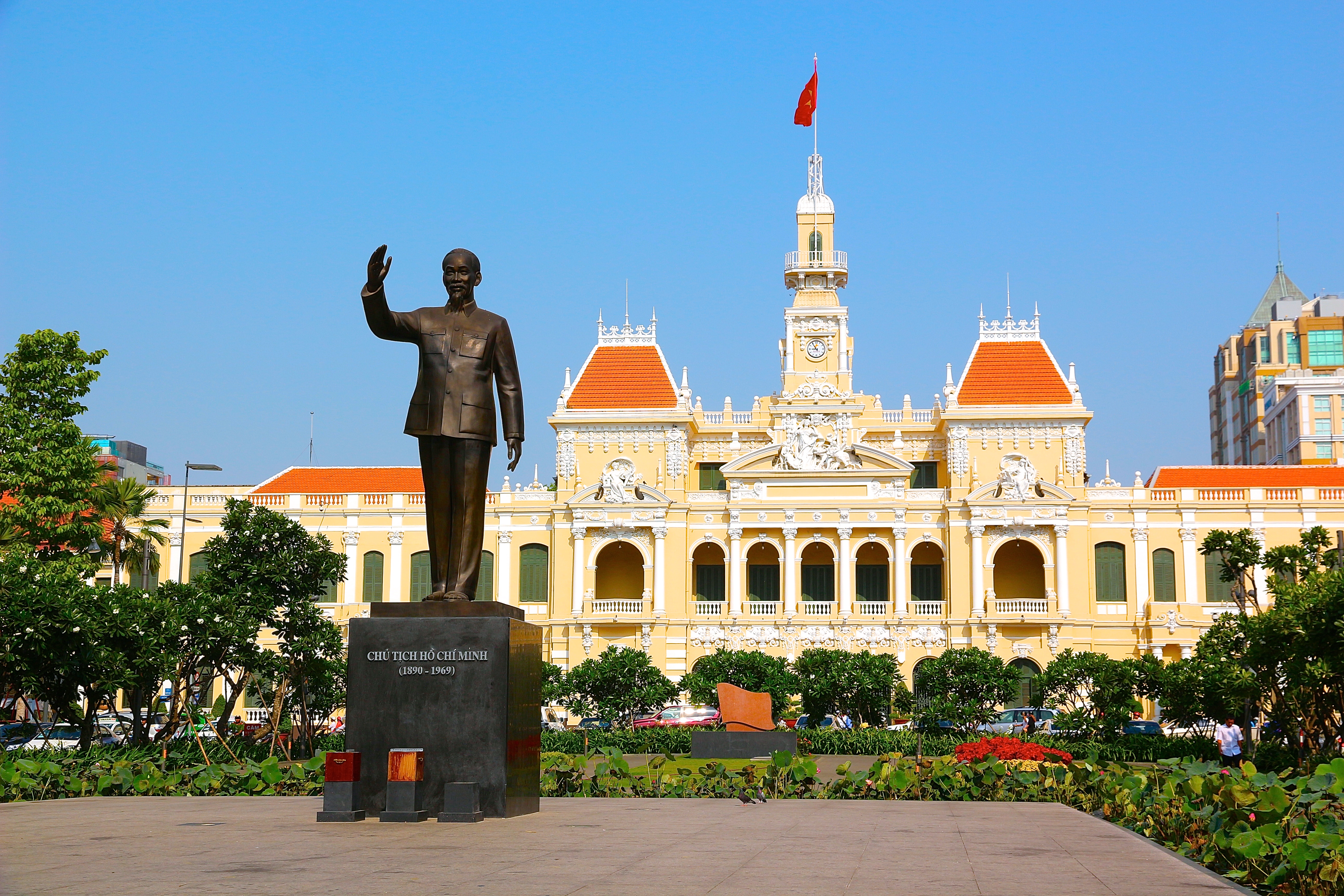 HÔ-CHI-MINH-VILLE