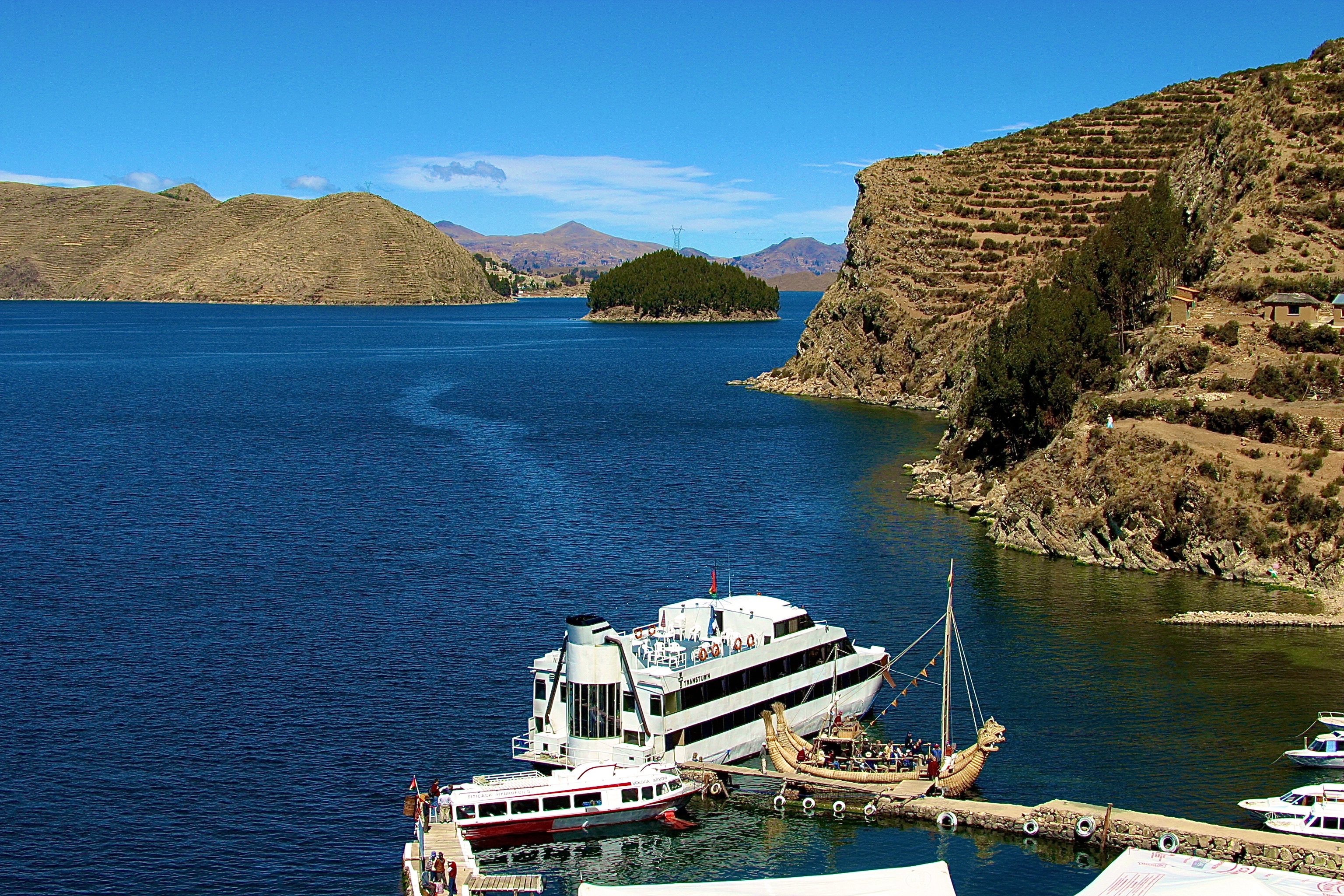 LAC TITICACA