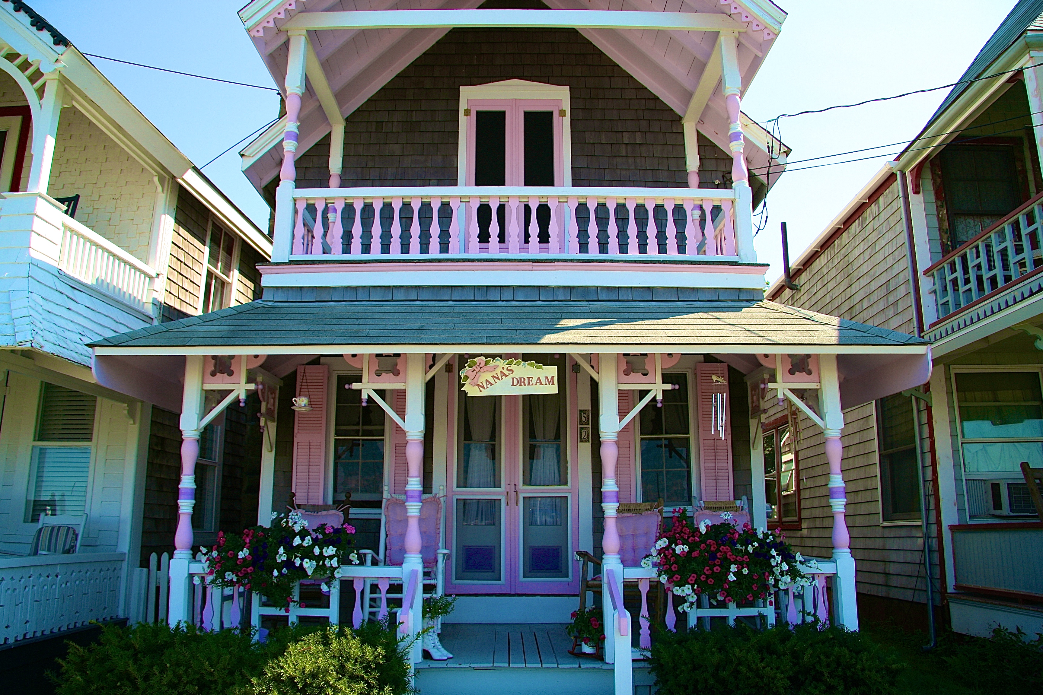 MARTHA'S VINEYARD