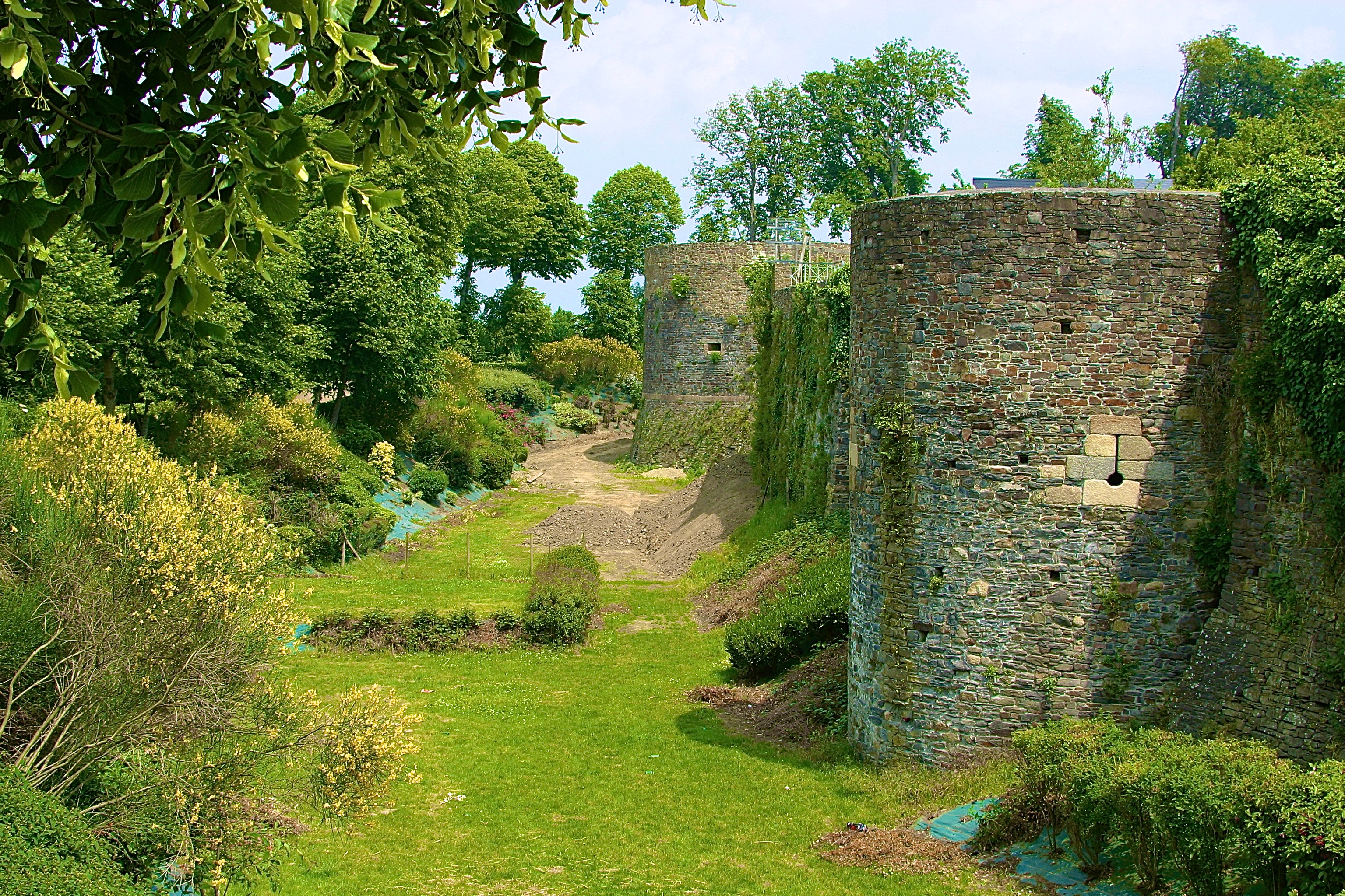 DOL-DE-BRETAGNE