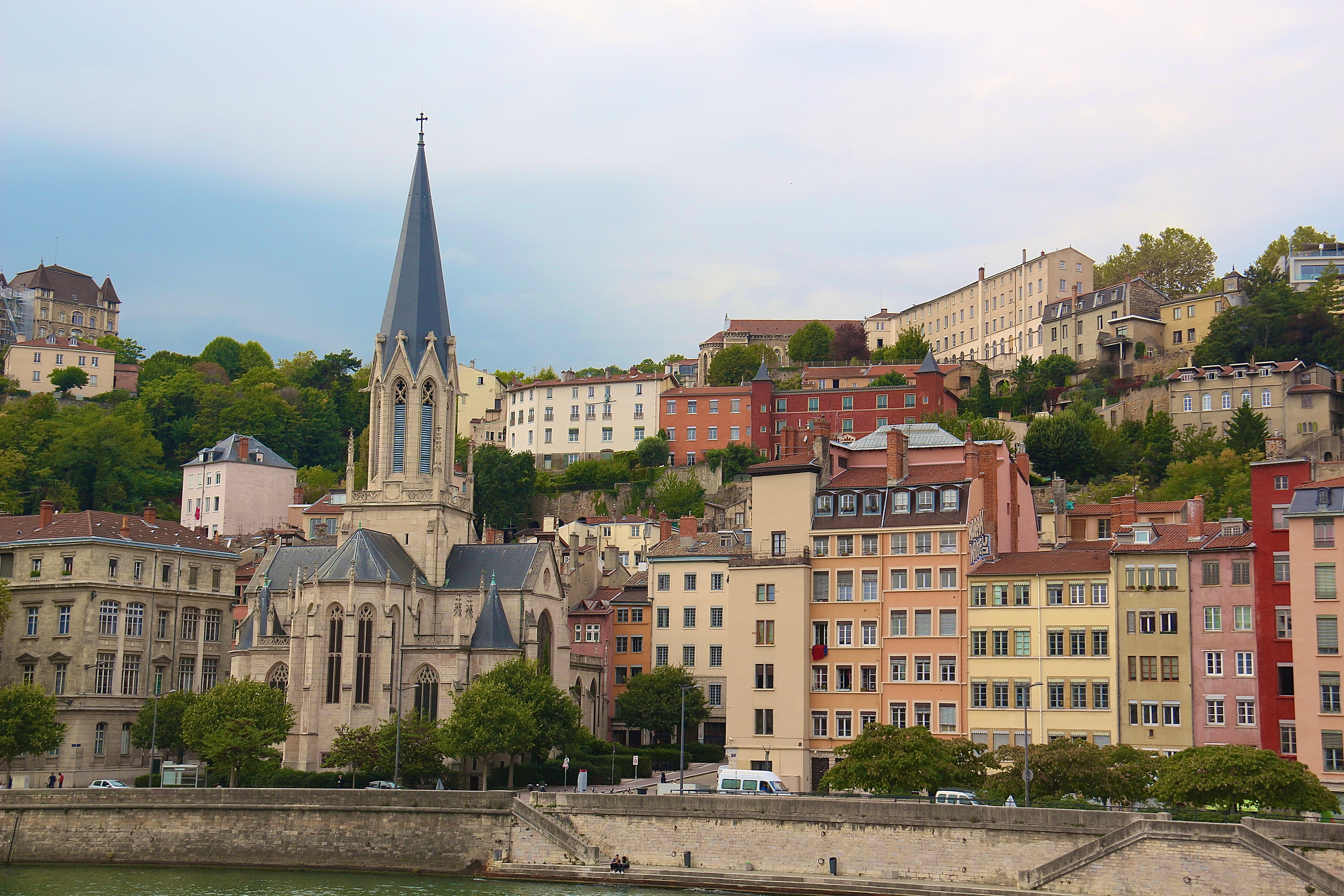 LYON