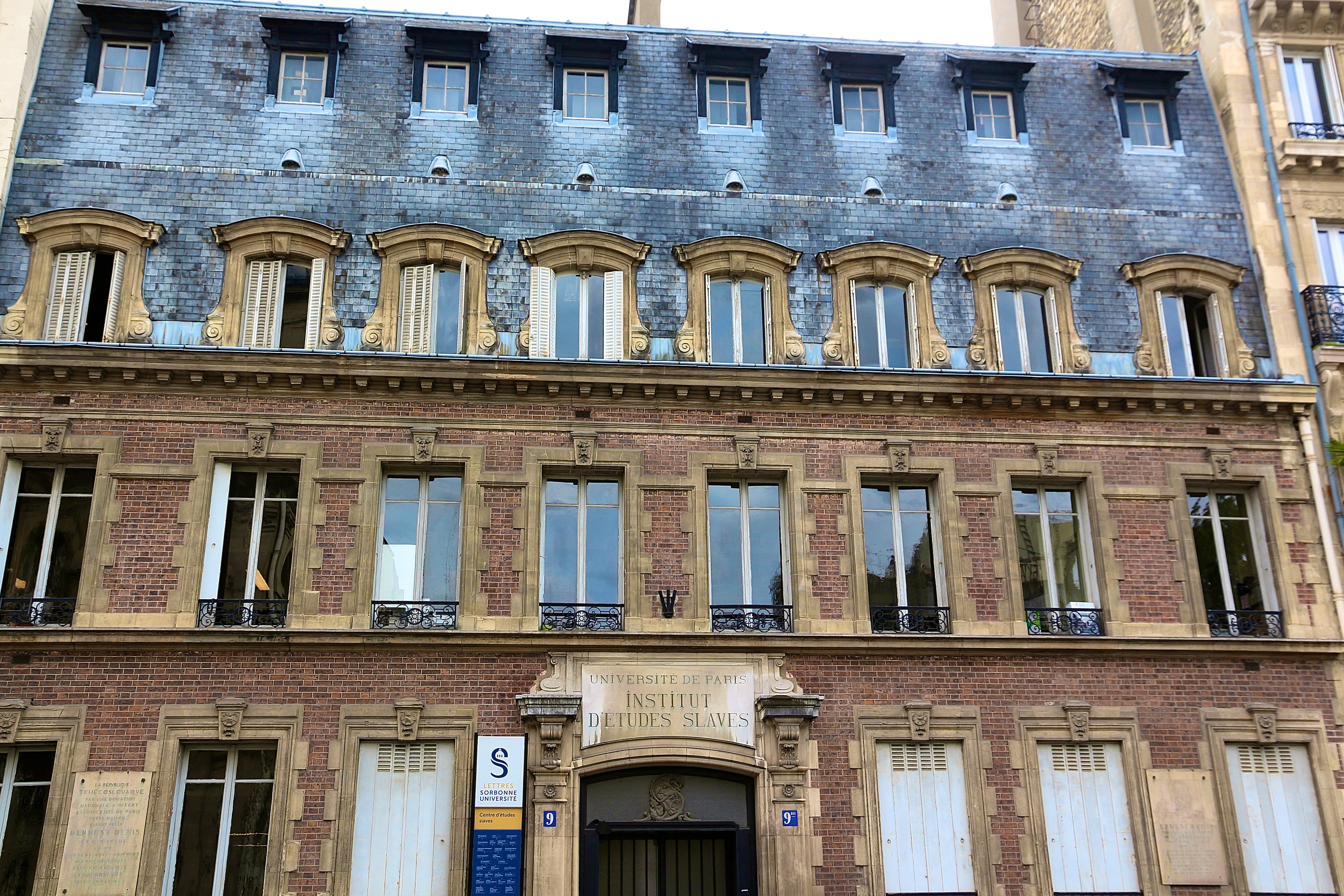 l'Institut d'Études Slaves
