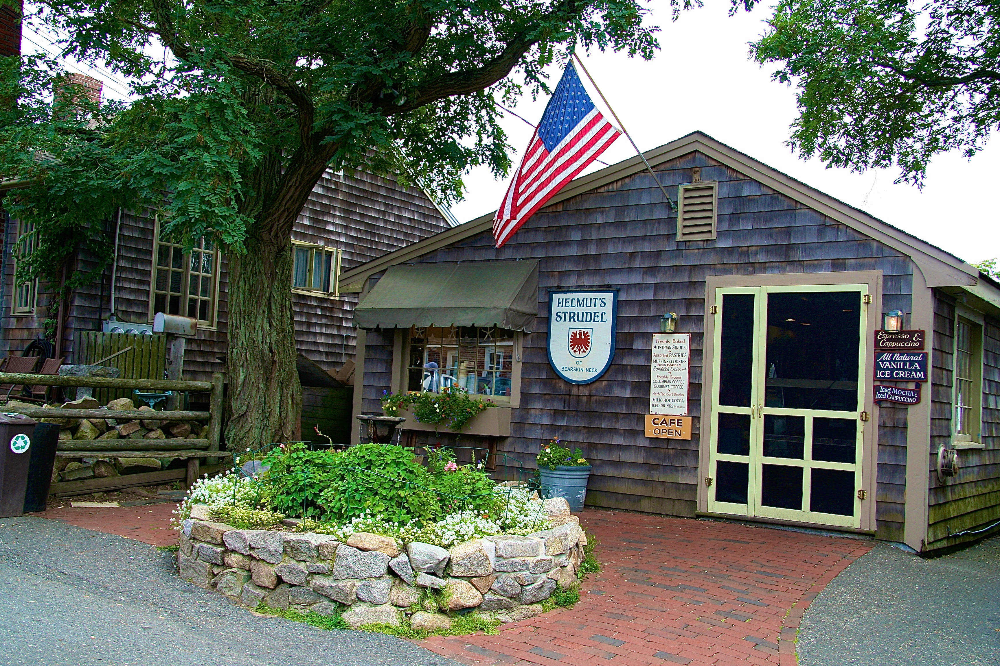 CAPE ANN