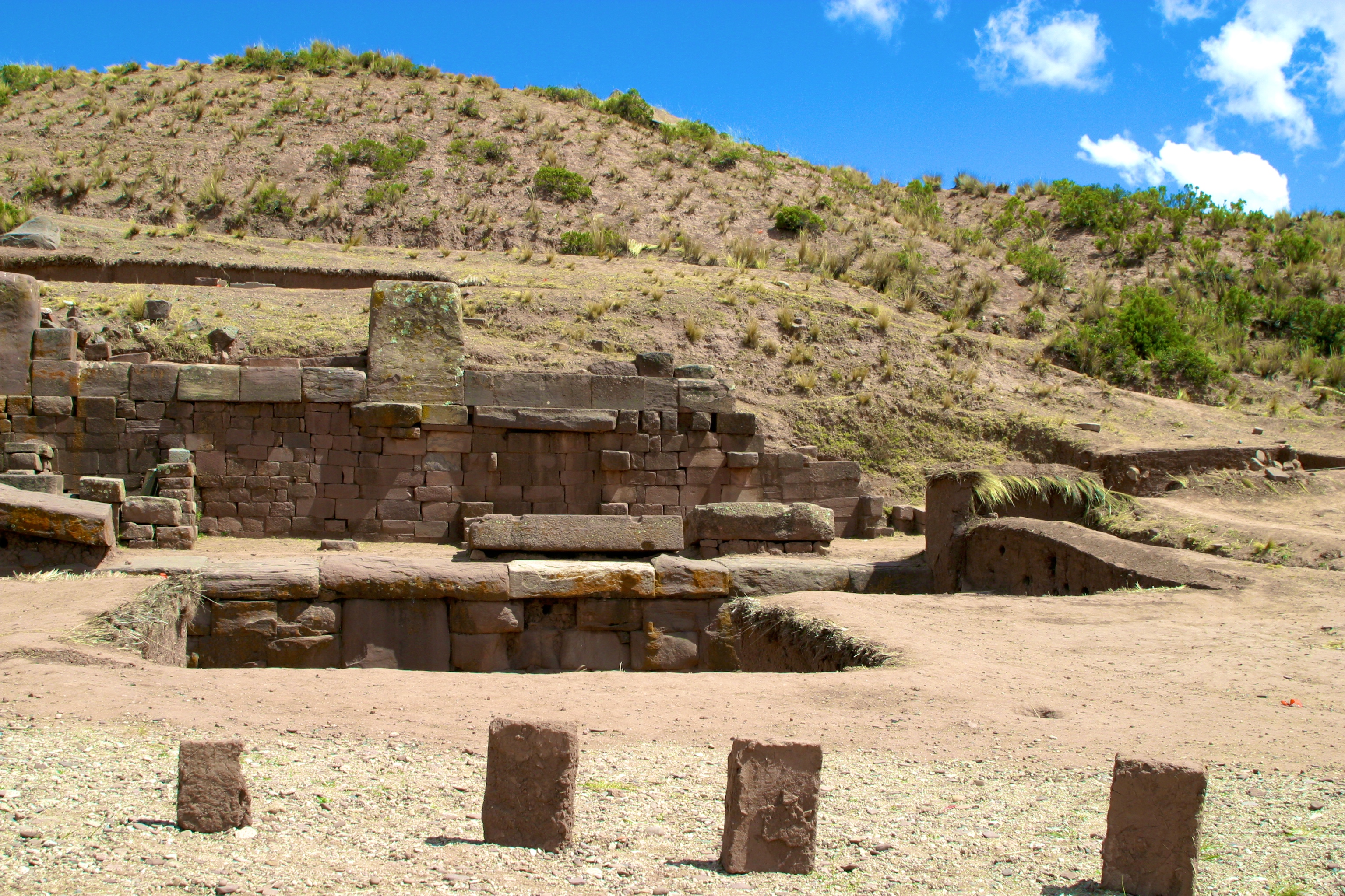 TIAHUANACO