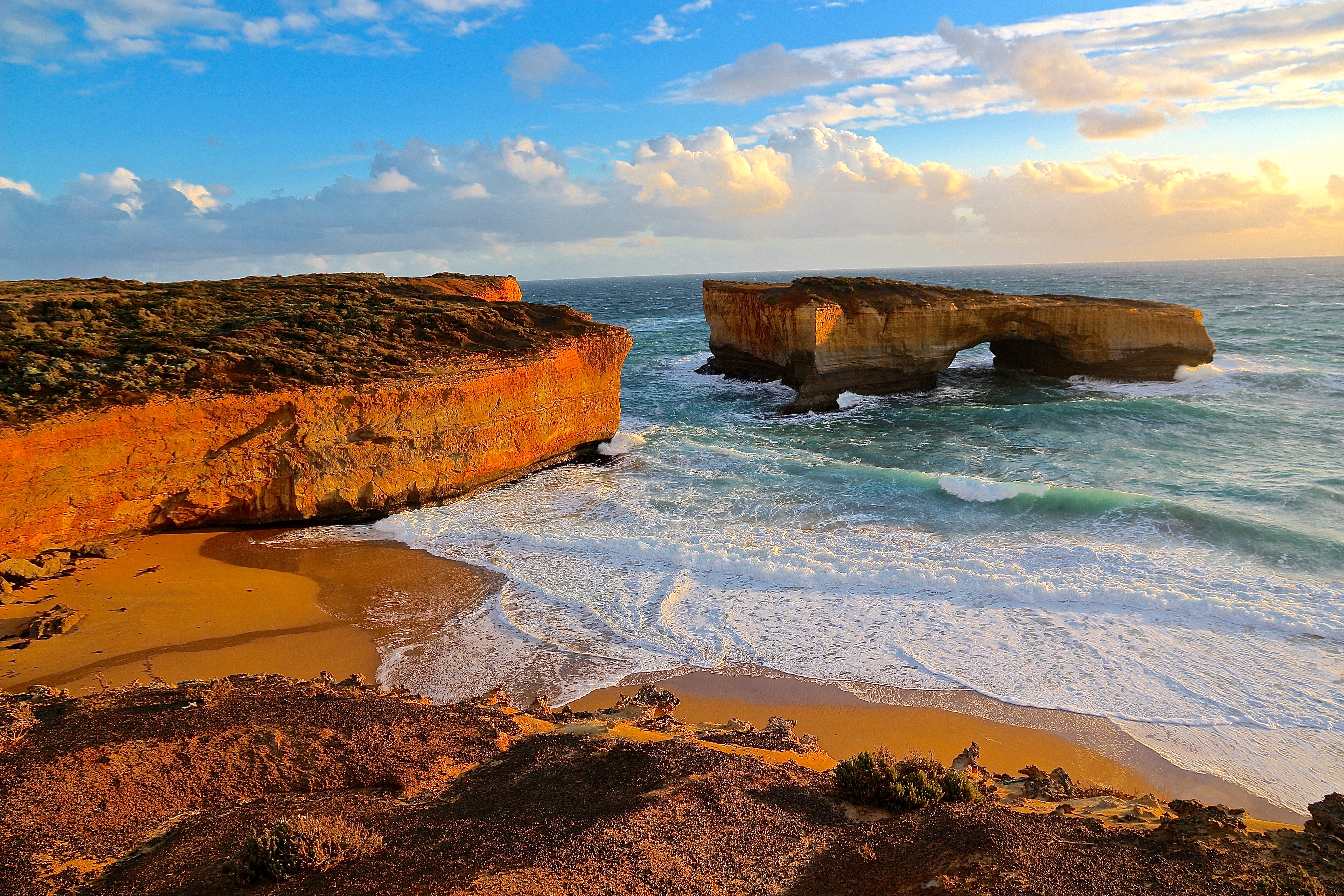 GREAT OCEAN ROAD