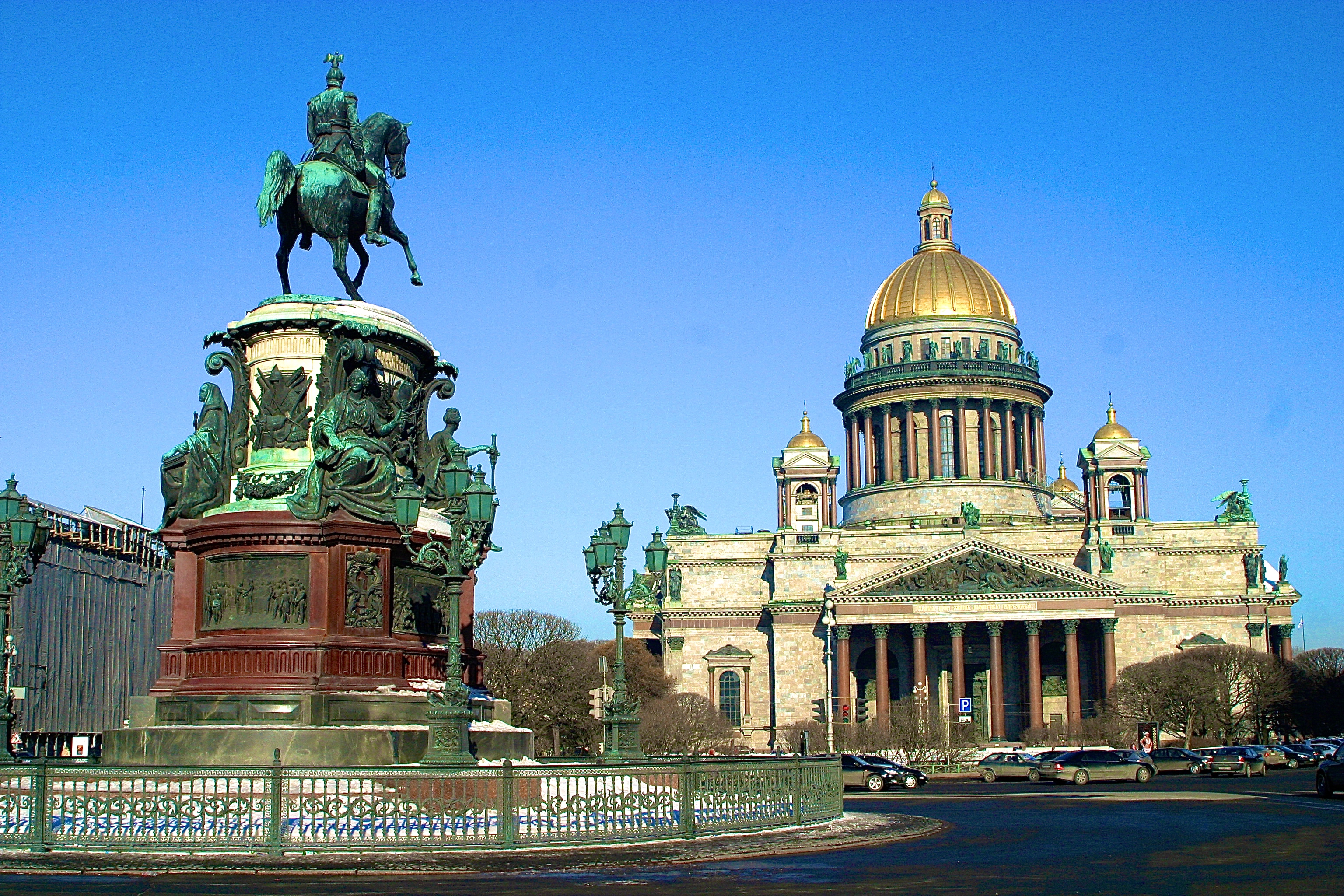 SAINT-PETERSBOURG