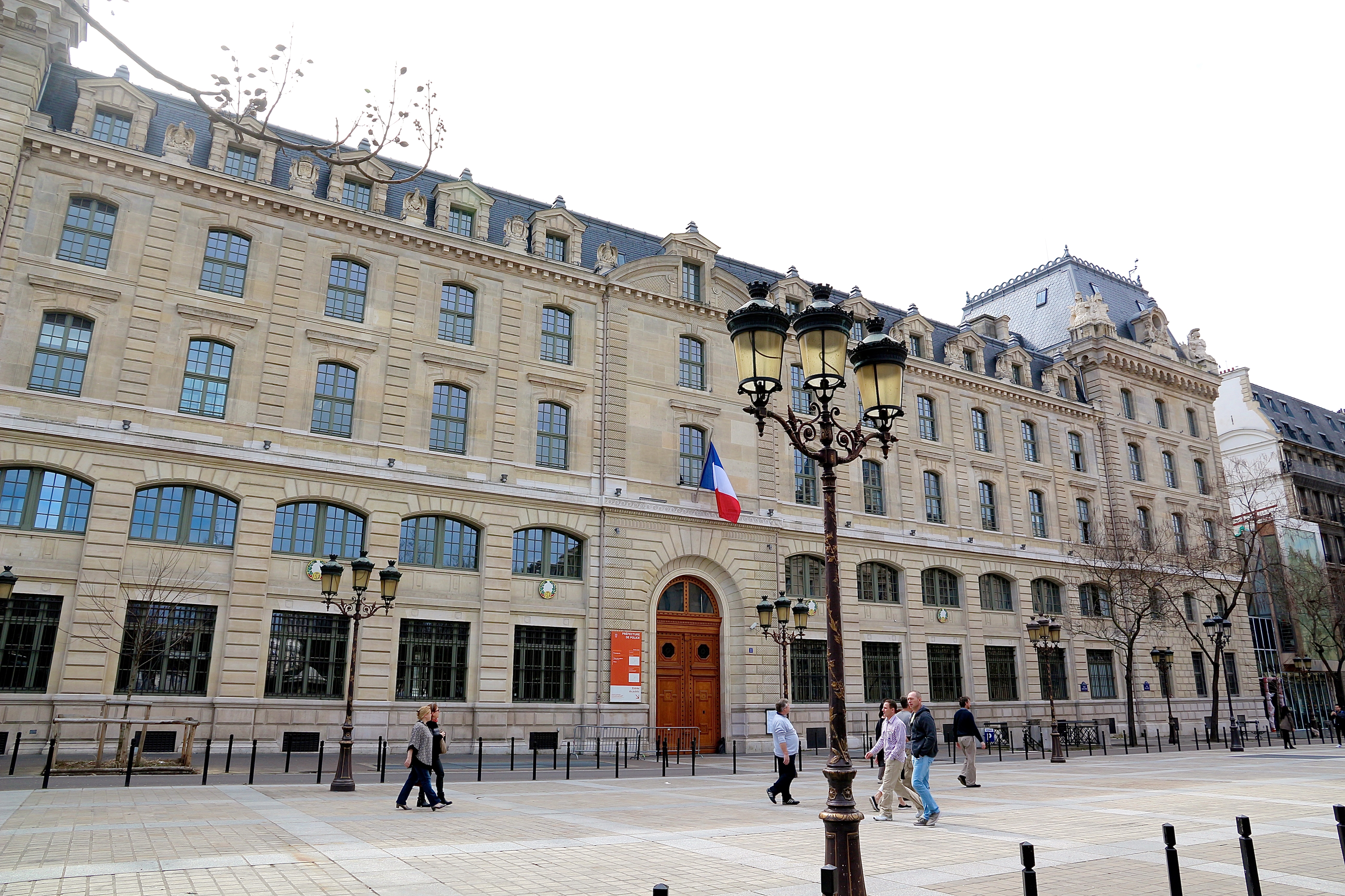 la Préfecture de Police de Paris
