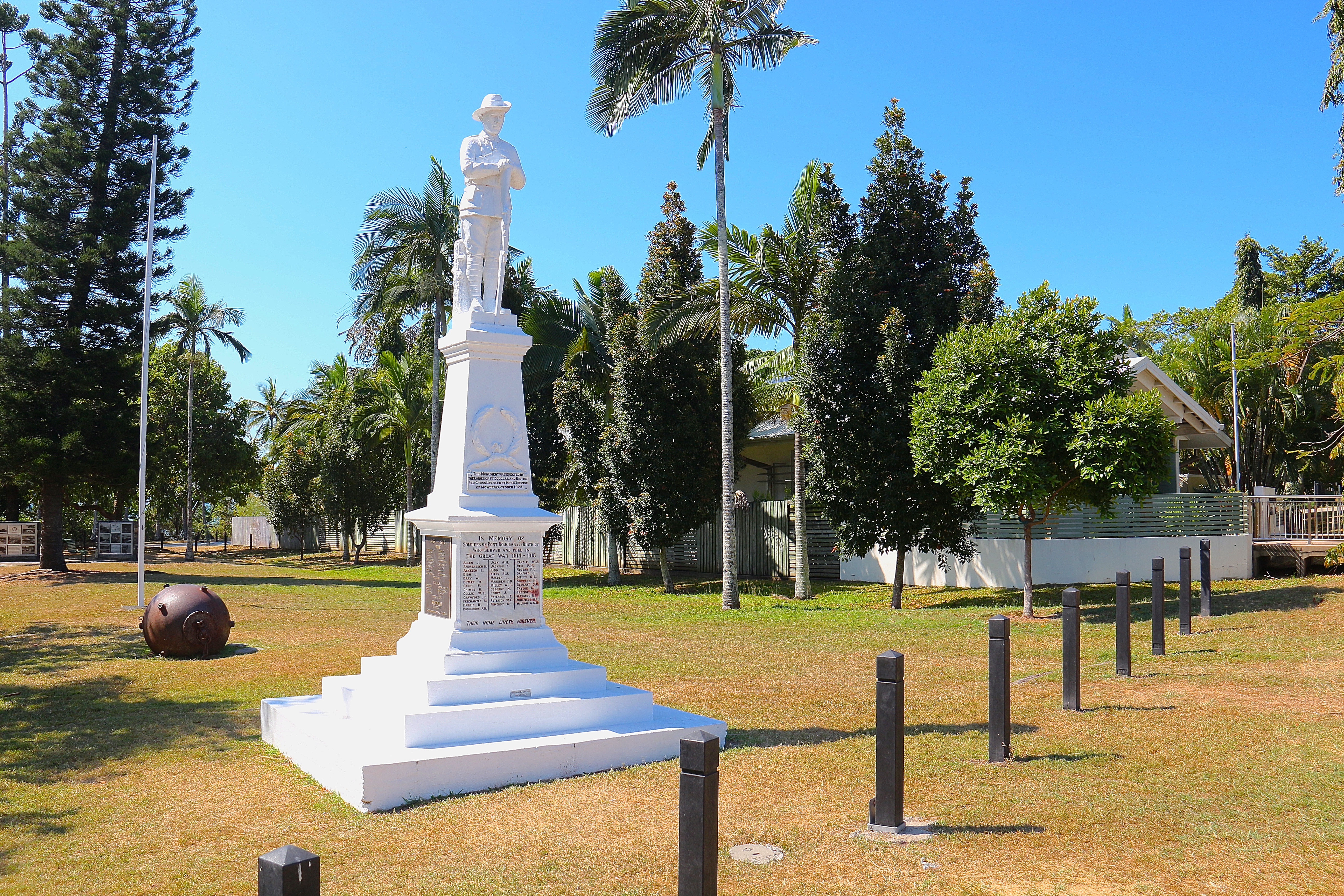 PORT DOUGLAS
