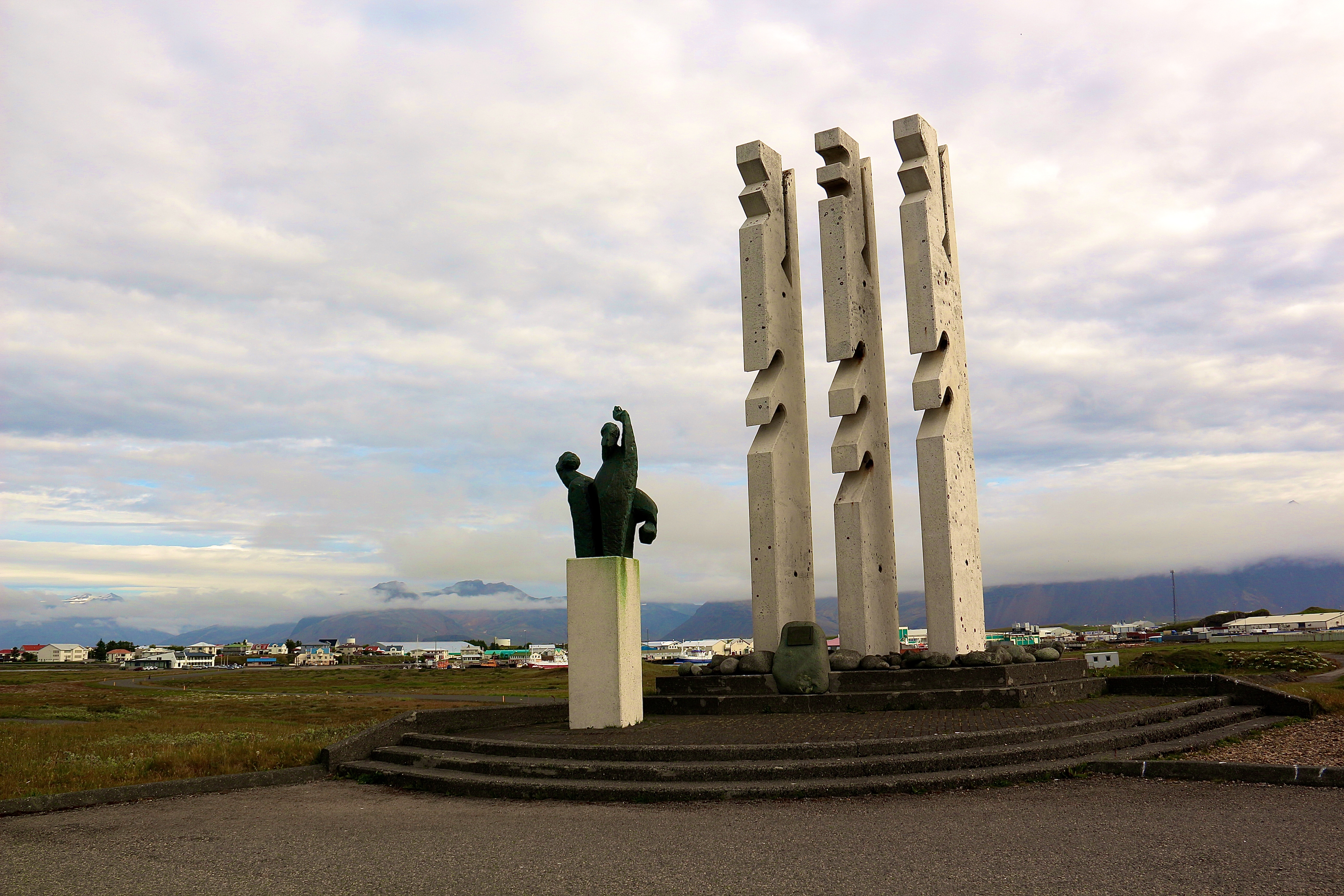 HÖFN