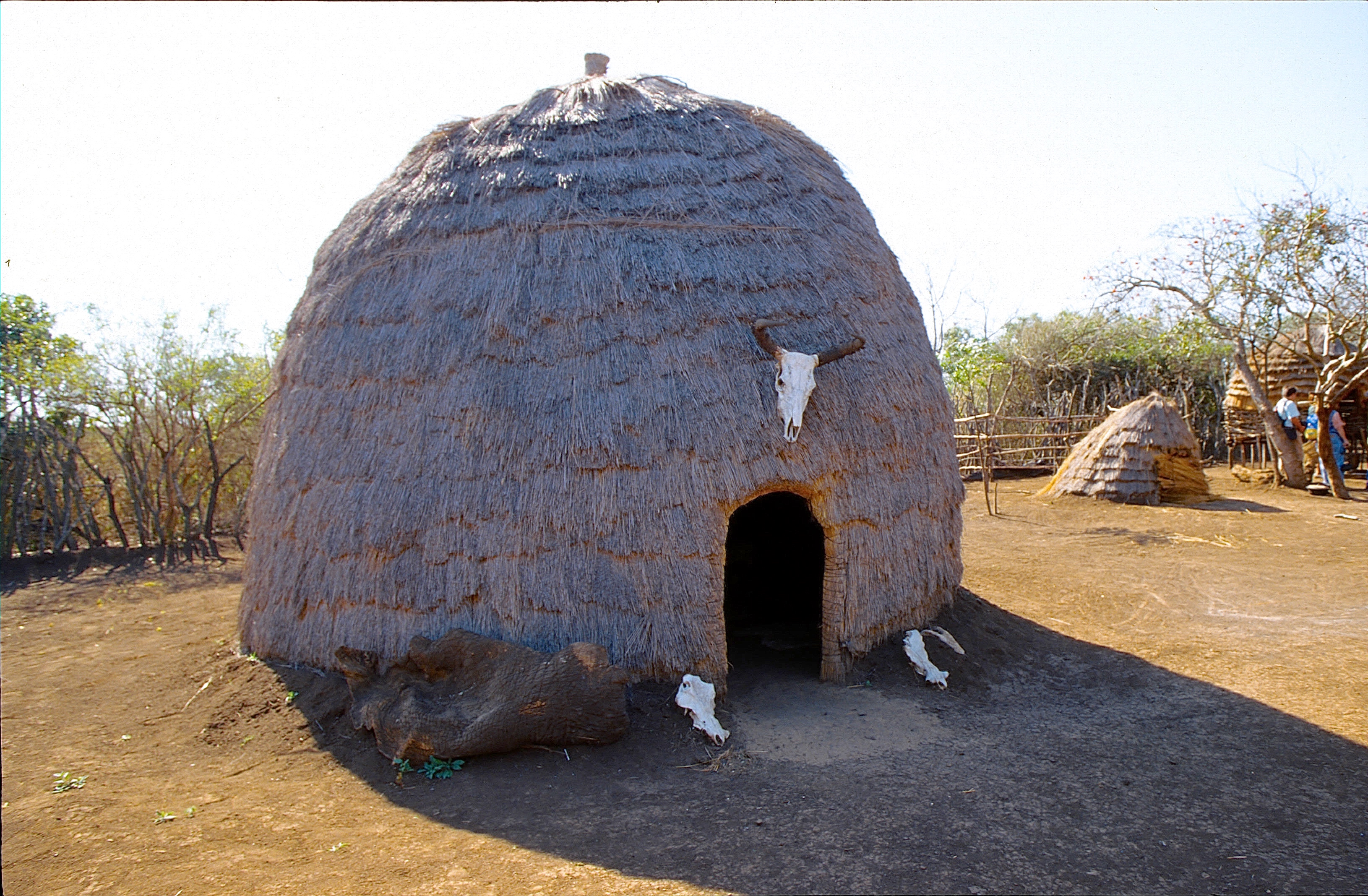 HLUHLUWE