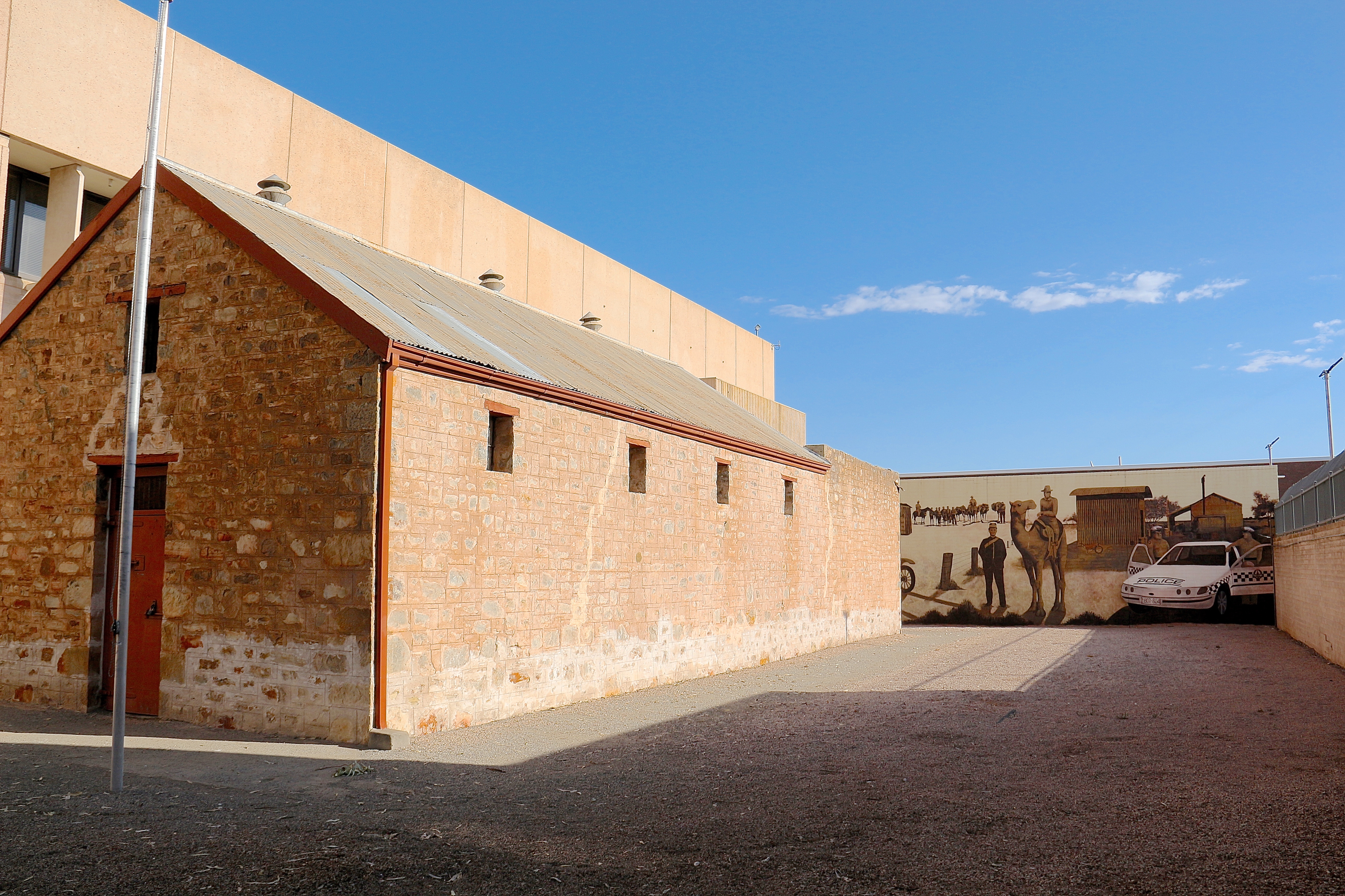 ALICE SPRINGS