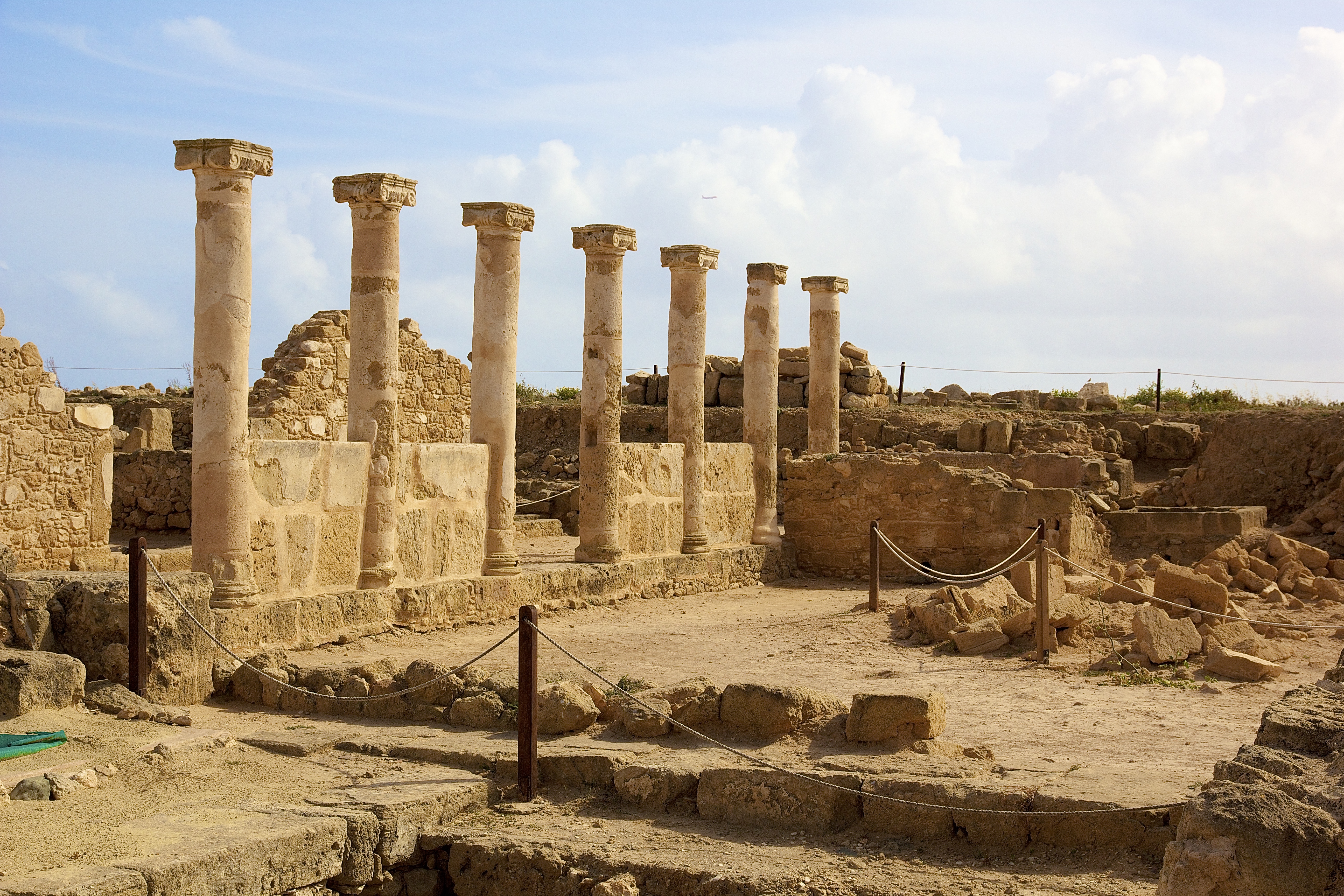 KATO PAPHOS
