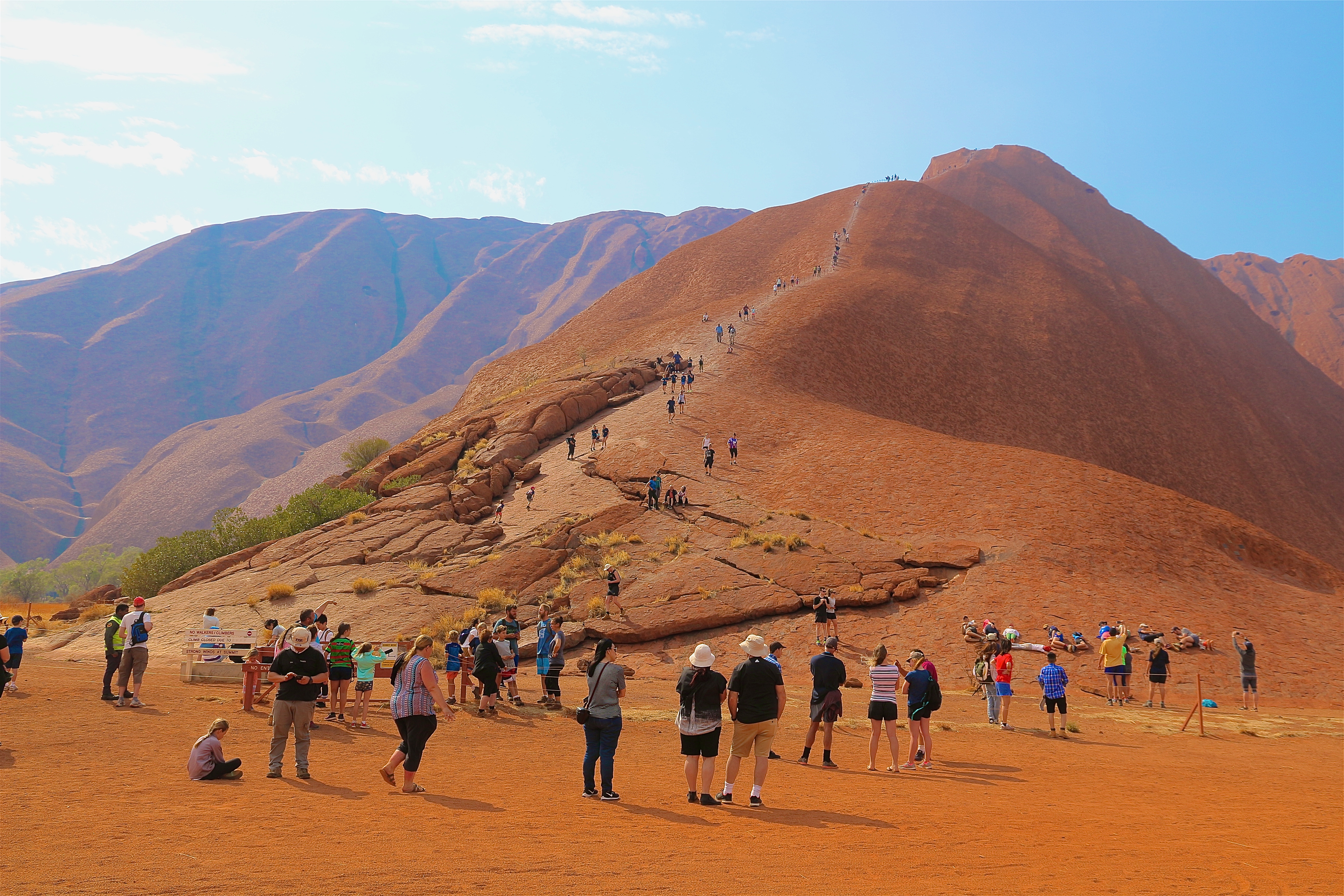 ULURU (AYERS ROCK)