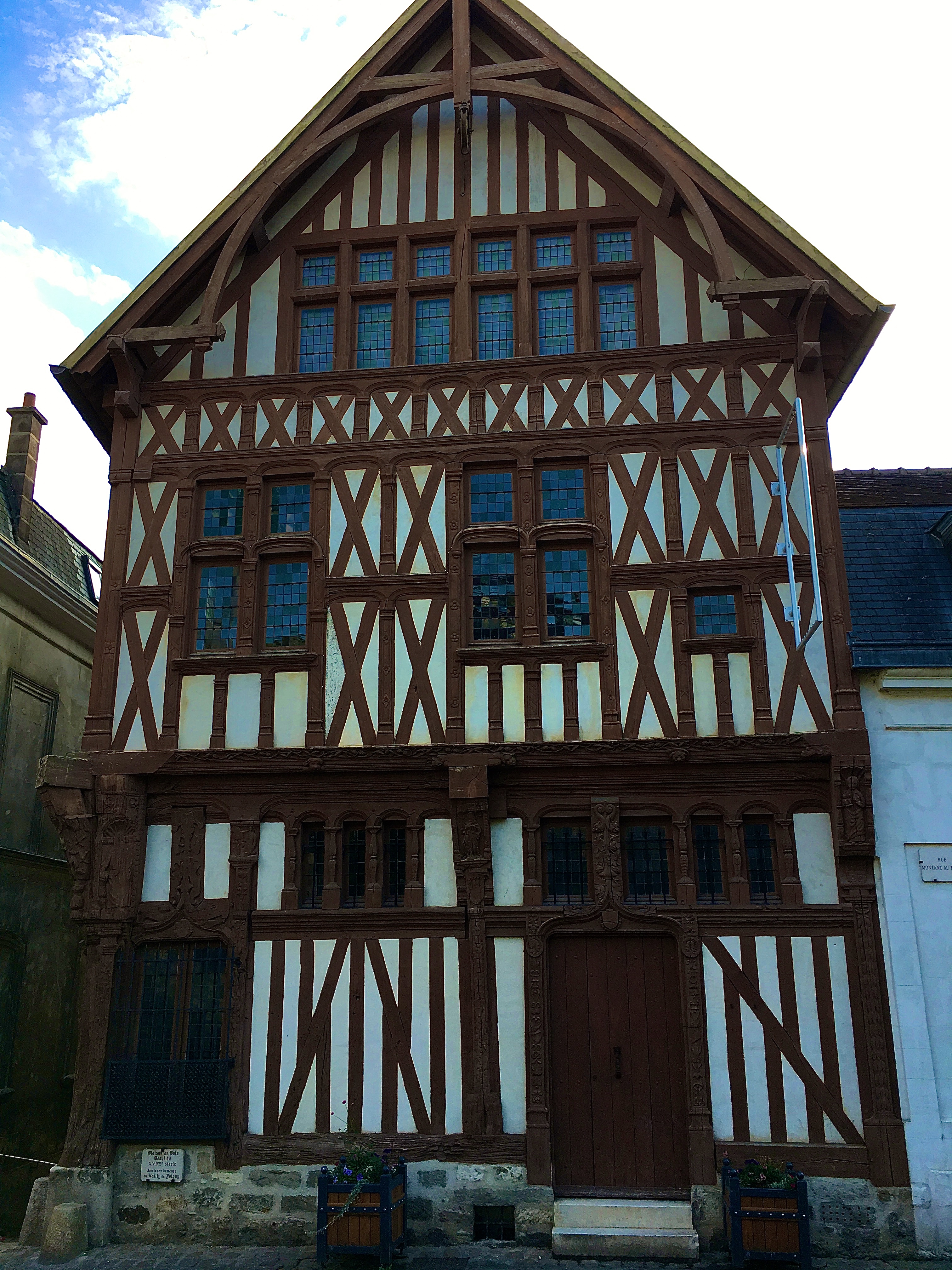JOIGNY