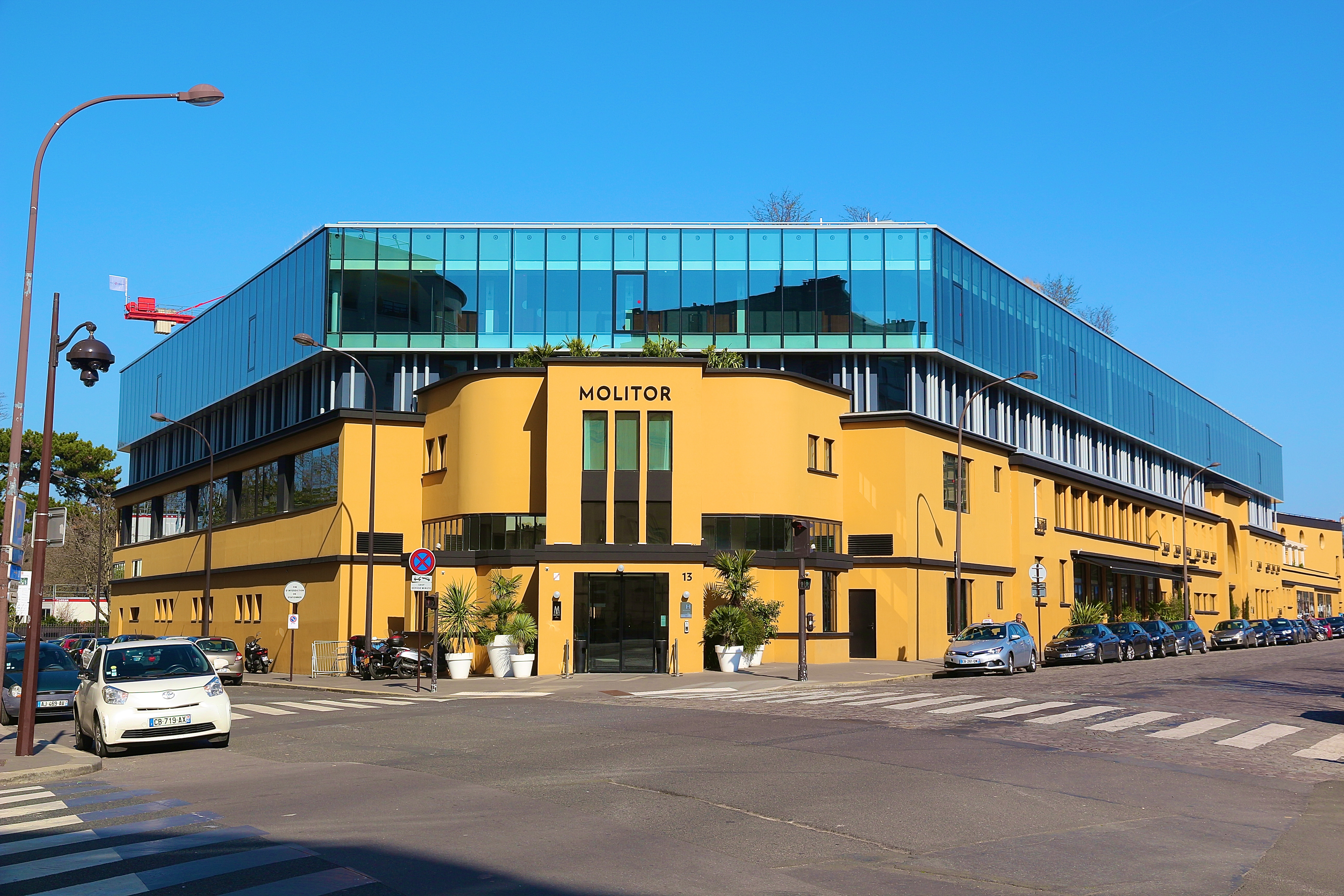 la piscine Molitor