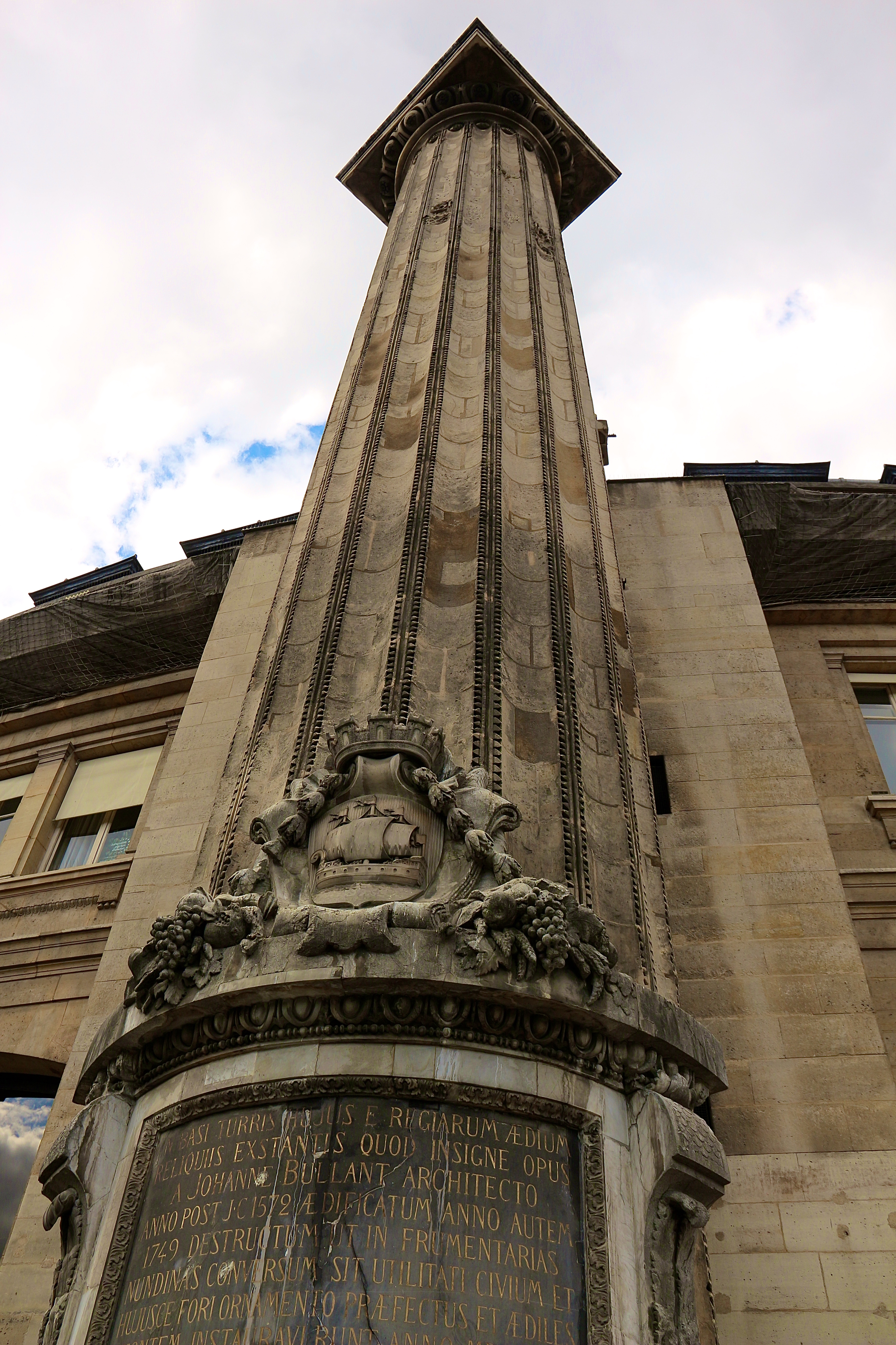 la Colonne Médicis