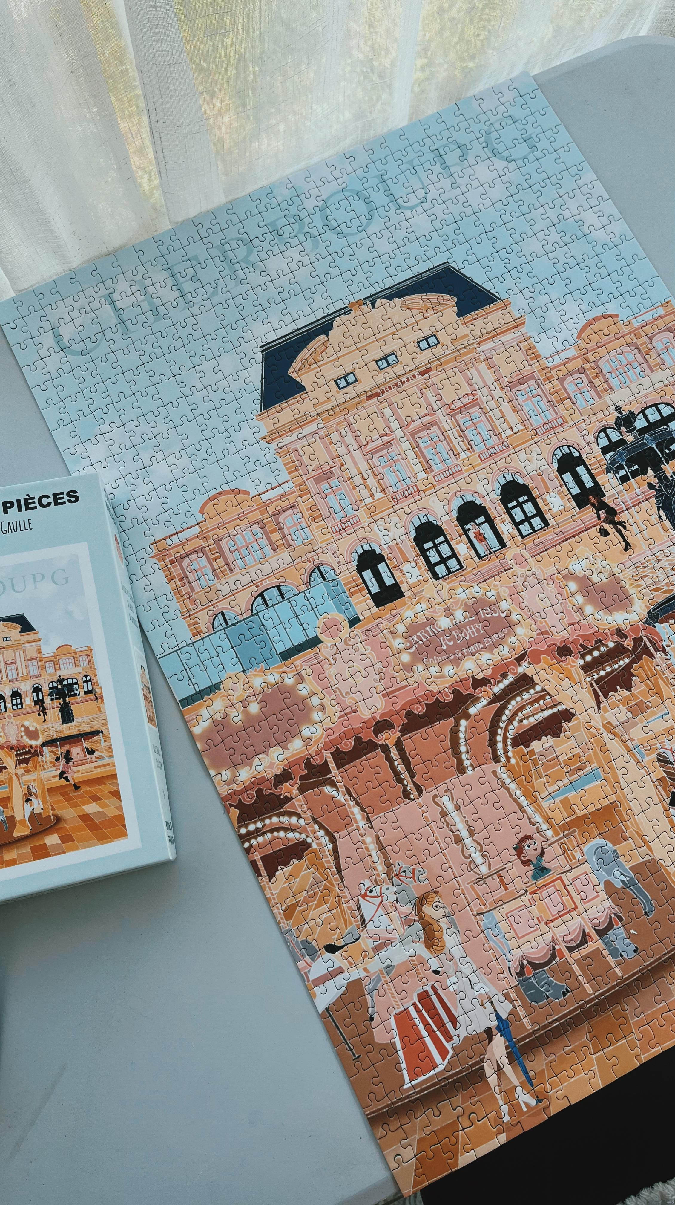 Puzzle 1000 pièces, la place de Gaulle à Cherbourg, Normandie