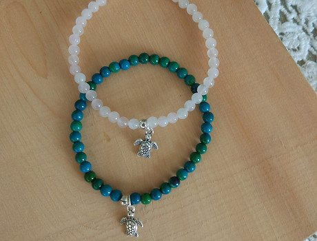 Armband Chrysokoll_Rosenquarz mit Schildkröte.jpg