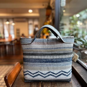 A Design Process for Developing Local Products as a Prototype Model for Community Development