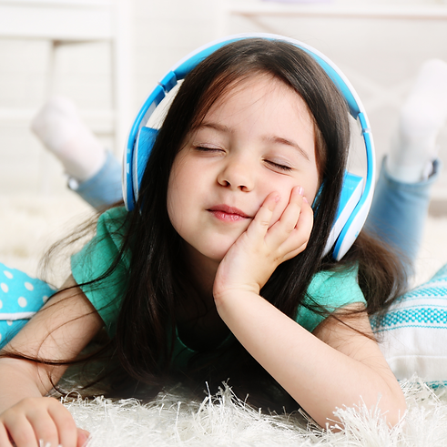 Black White Minimal Simple Modern Classic Photography Studio Salt Logo-4.png