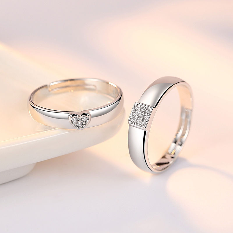 Miniatura: Anillos de compromiso