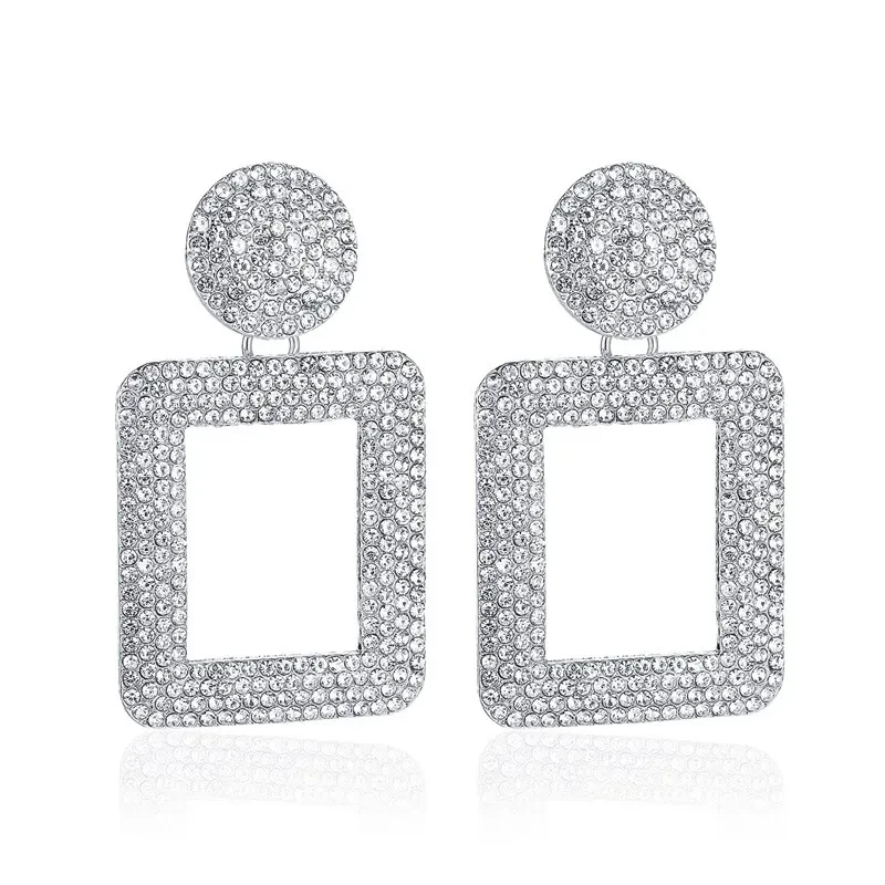 Aretes exagerados geométricos cuadrados