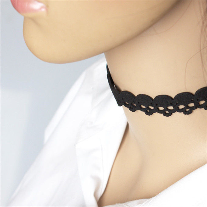 Miniatura: Gargantilla Black Skulls choker