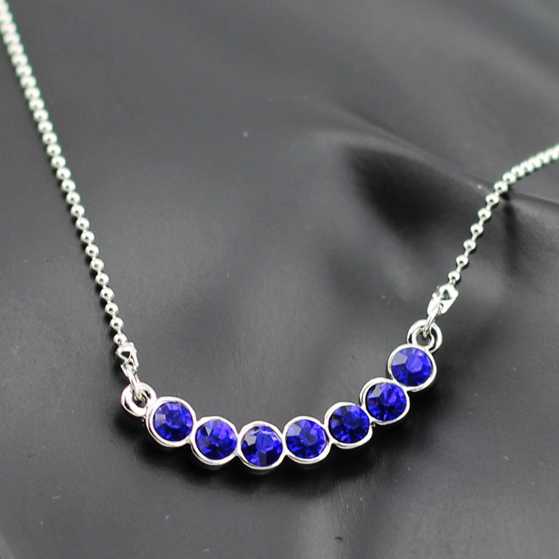 Thumbnail: Conjunto collar y aretes cristales zirconia cúbica