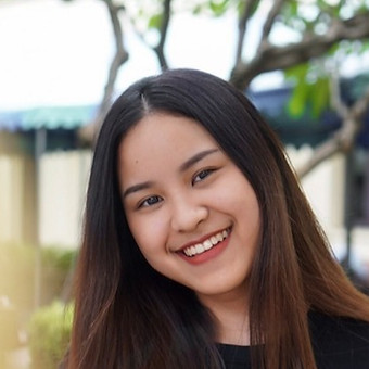 Screen Shot 2562-11-16 at 16.40_edited.j