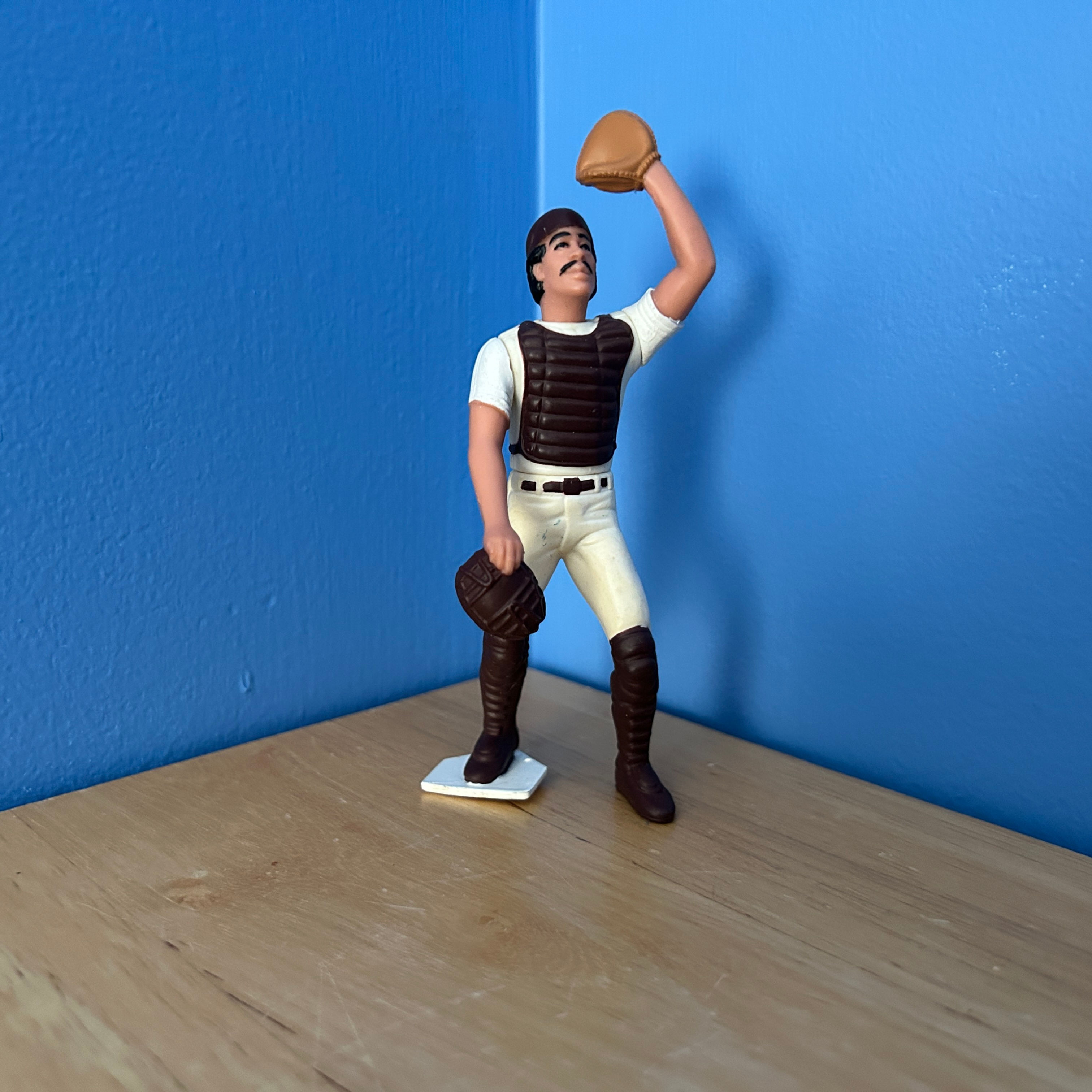 Benito Santiago - Starting Lineup by Kenner - San Diego Padres - 1988 - Loose