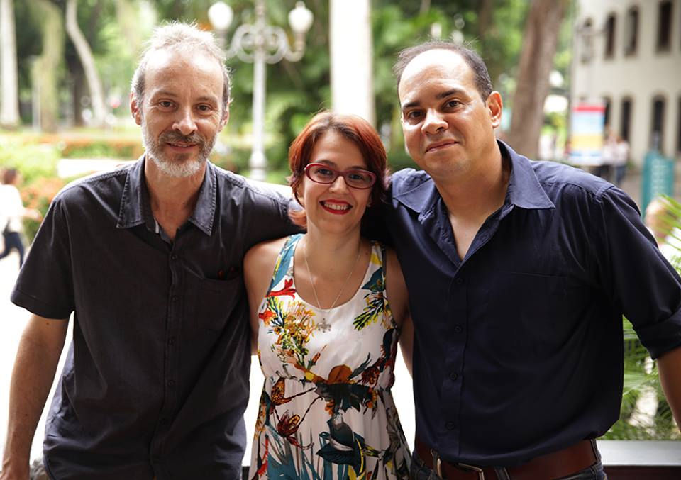 Miniatura: INCAUTAS E TROVAS - SONHOS D'UM ARTÍFICE DAS LETRAS