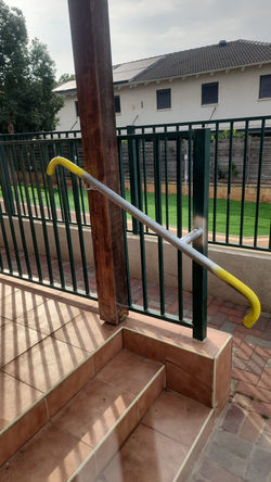 הנגשת נכים מחזירת אור