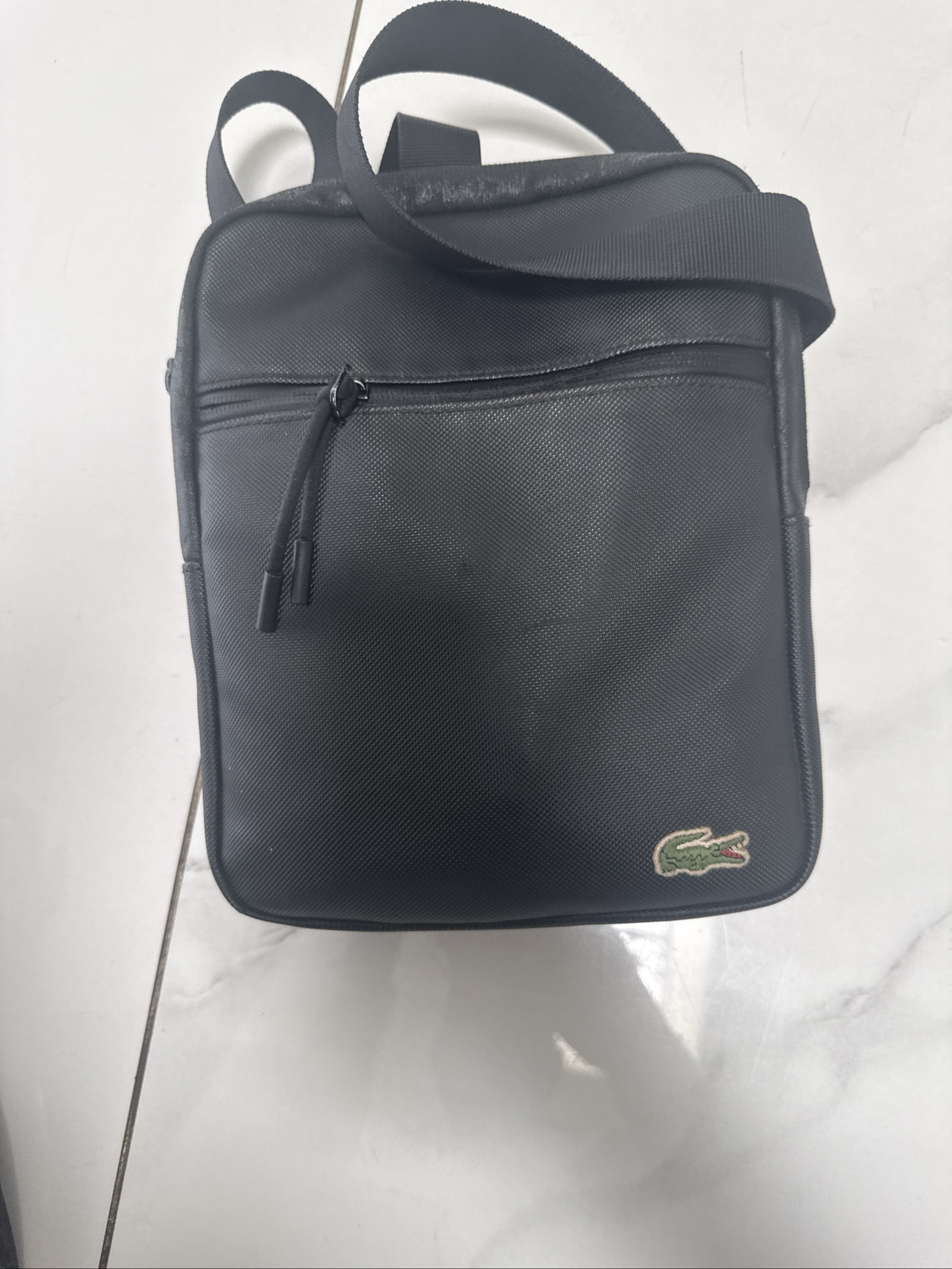 Sacoche Lacoste noire