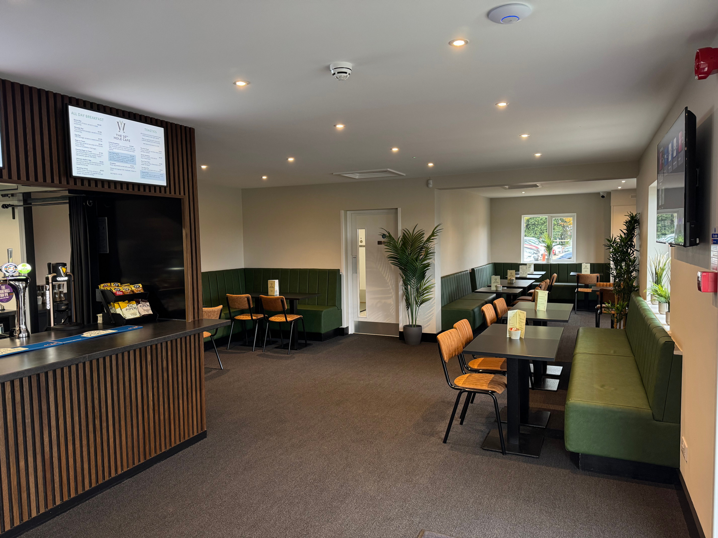 The 10th Hole Cafe in St Albans