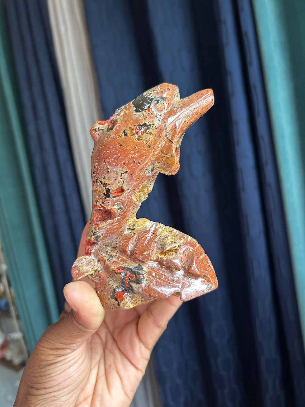 Thumbnail: Mexican Agate Dolphin Figurine