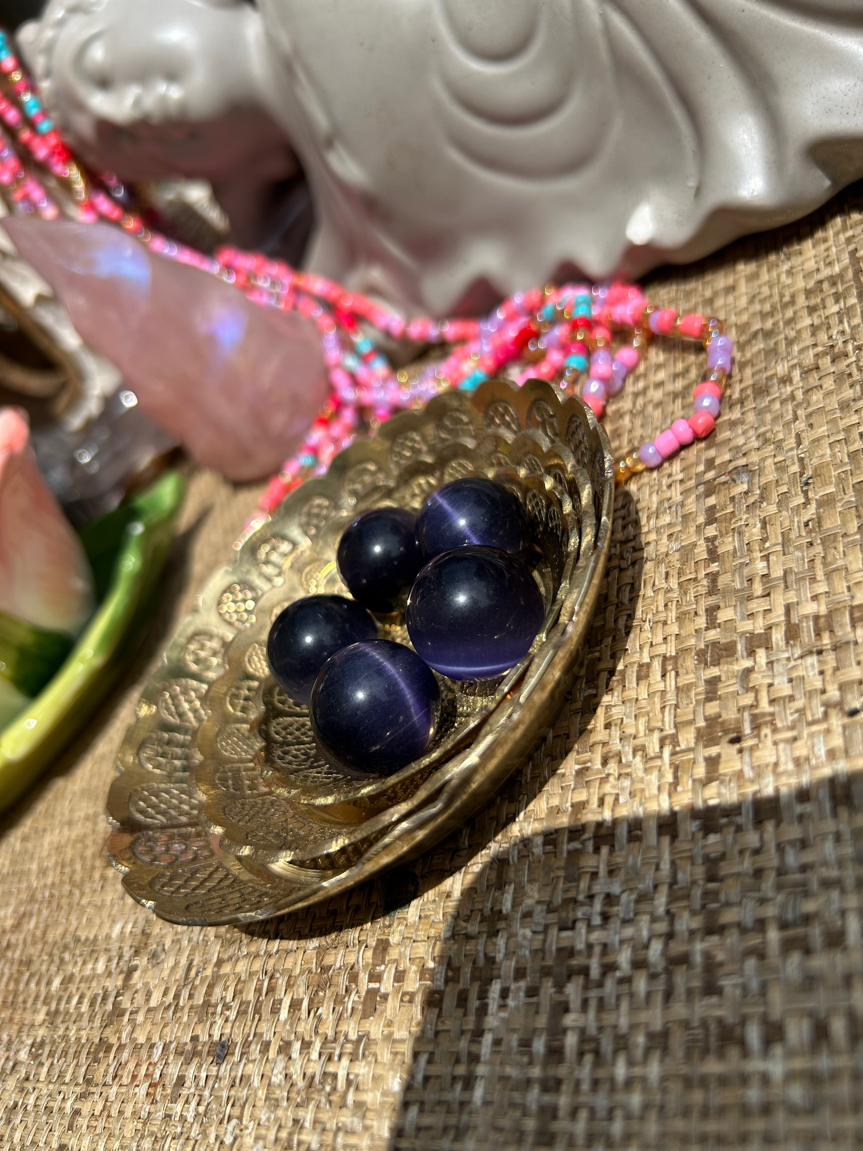 Purple Cats Eye Loose Stone