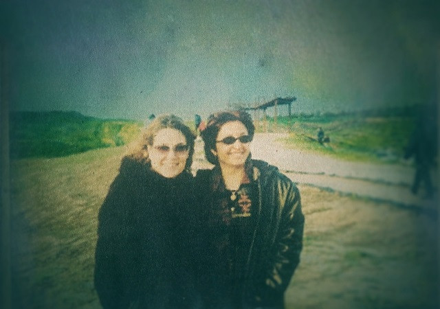 אורית ואני בנהריים פברואר 2003