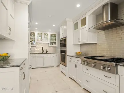 15 WYNGATE RD
GREENWICH CT