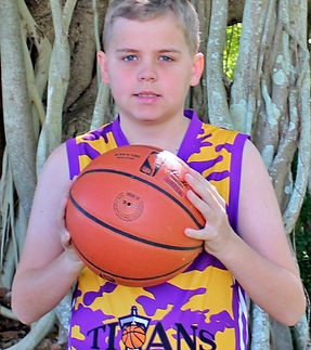 Luke Weder_edited.jpg