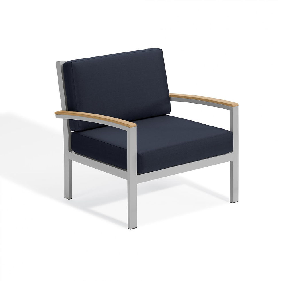 Travira Club Chair