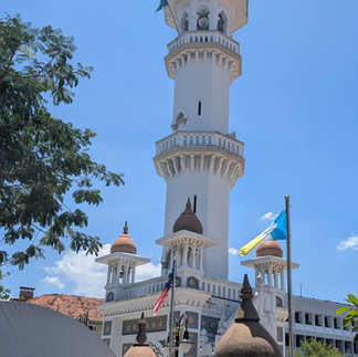 Acheen Street Malay Mosque (right next to the Street of Harmony)