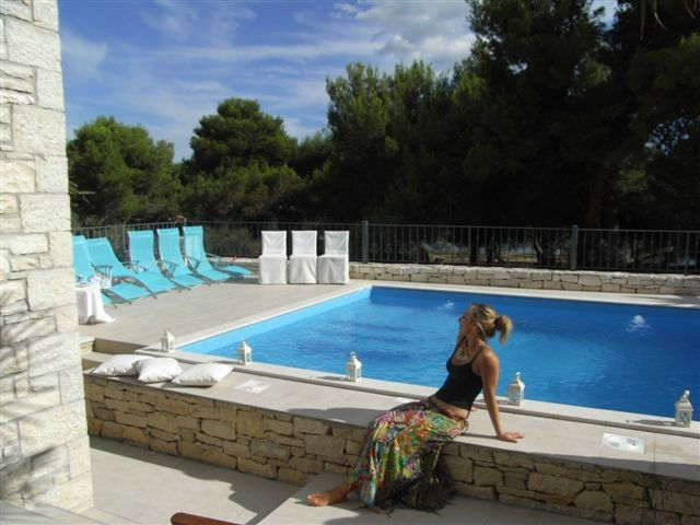 Relaxing Private Backyard with Pool