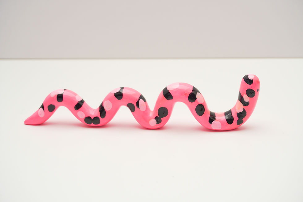 Thumbnail: Bubbles Caterpillar paintbrush holder