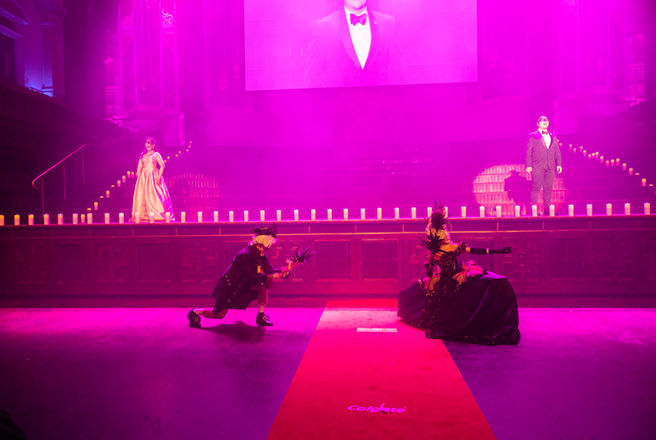 Gala dinner at Sydney Town Hall designed by Extraordinary Events
