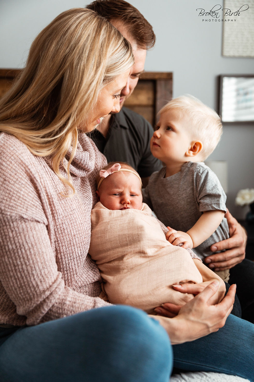 blackfalds newborn photogapher