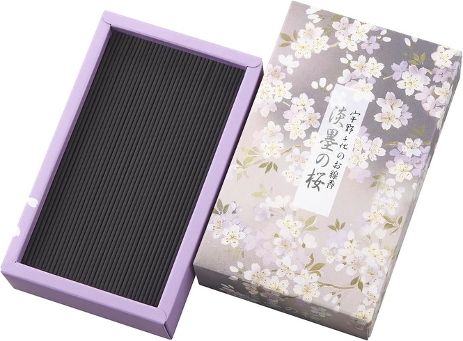 Open box with flowers and incense sticks, Golden Nag Wierook Darshan (12 pakjes). Zen and So.